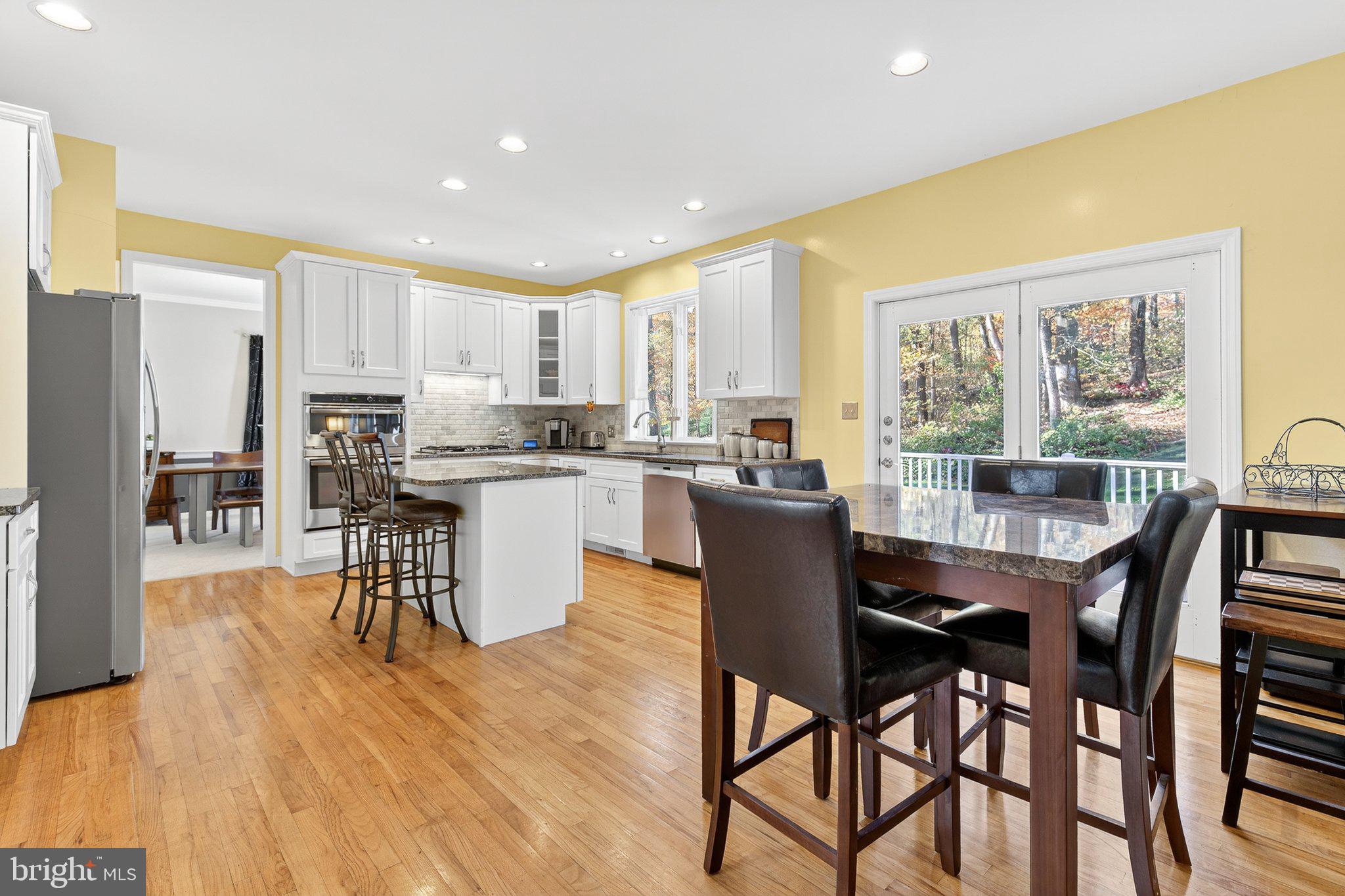 SENTRY WOODS - Residential