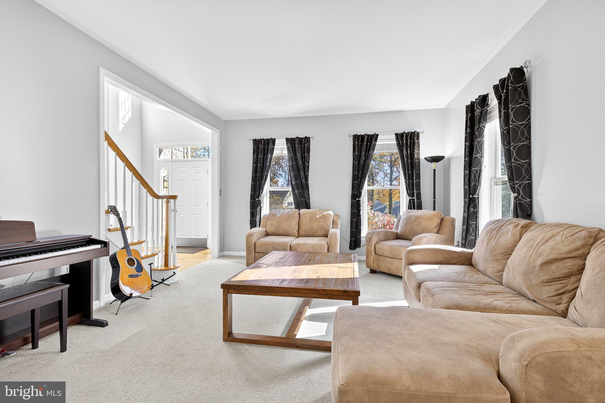 SENTRY WOODS - Residential