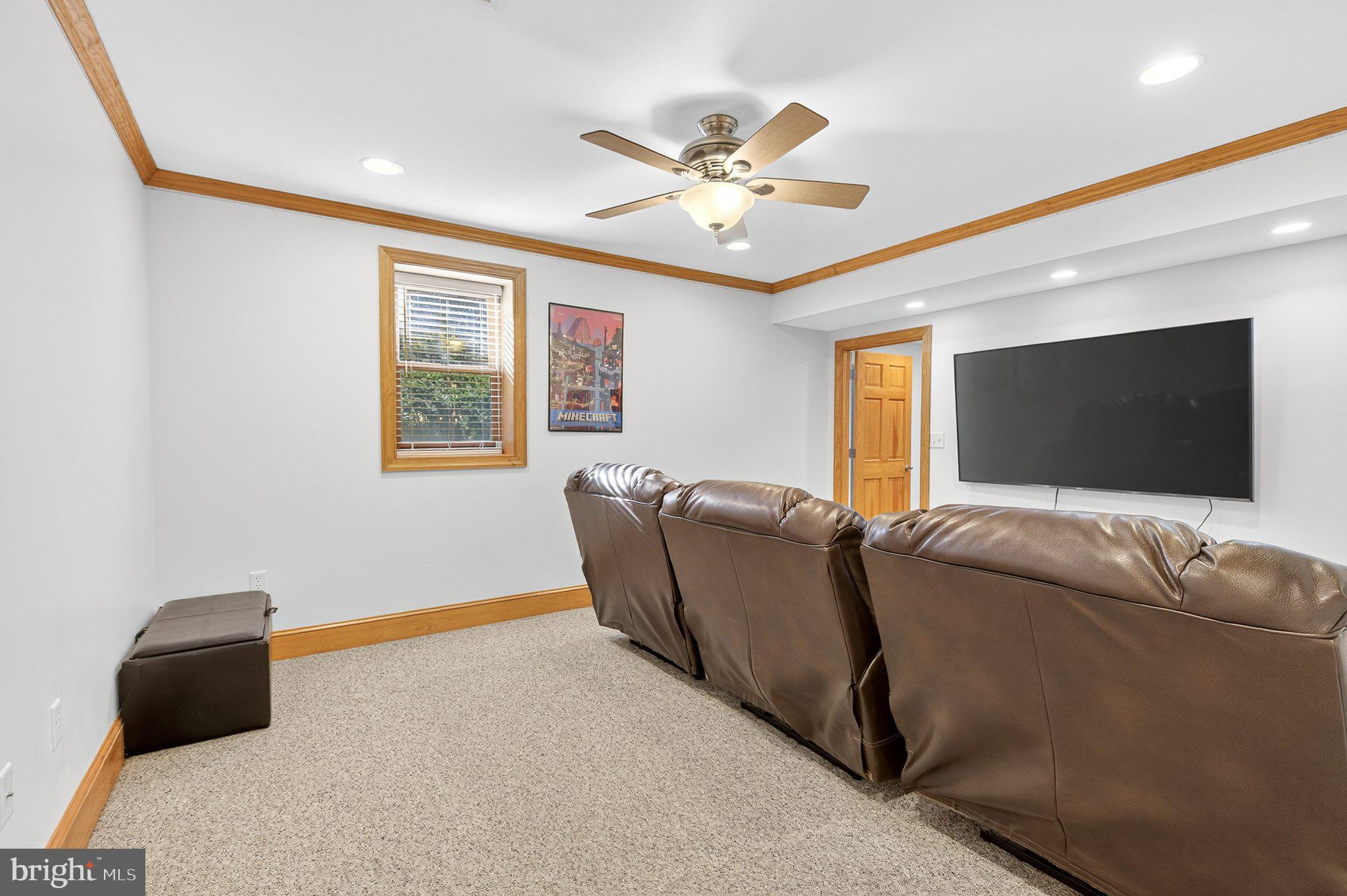 SENTRY WOODS - Residential