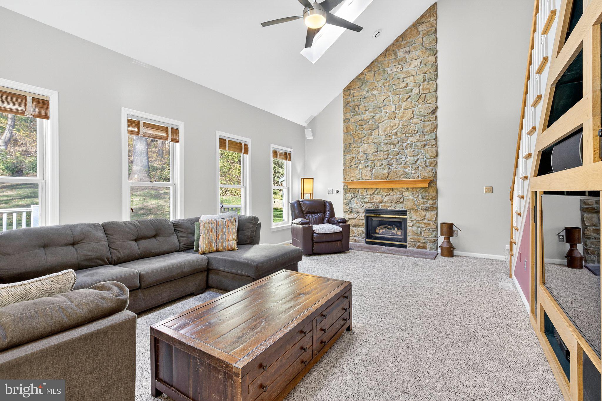 SENTRY WOODS - Residential