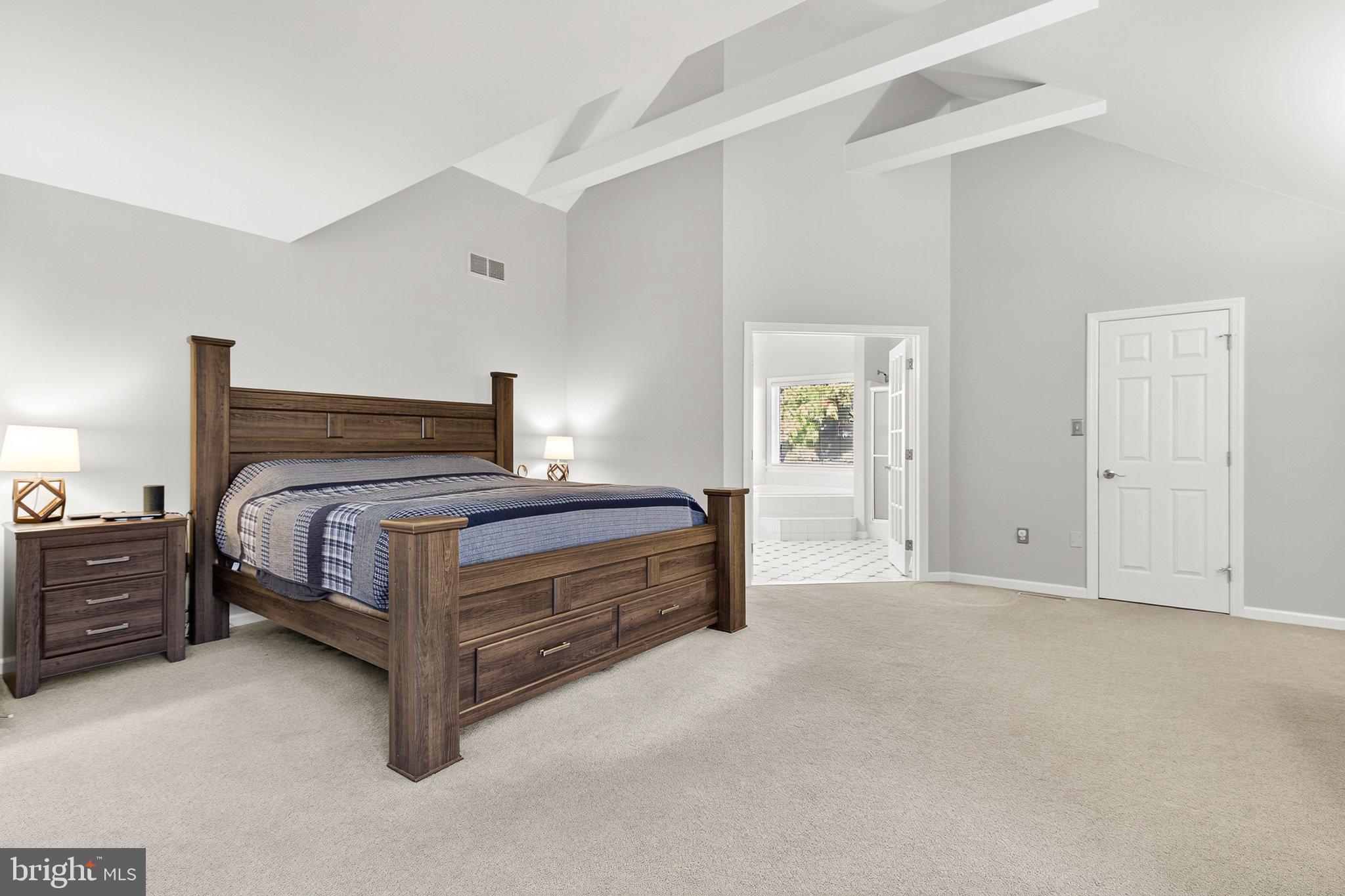 SENTRY WOODS - Residential