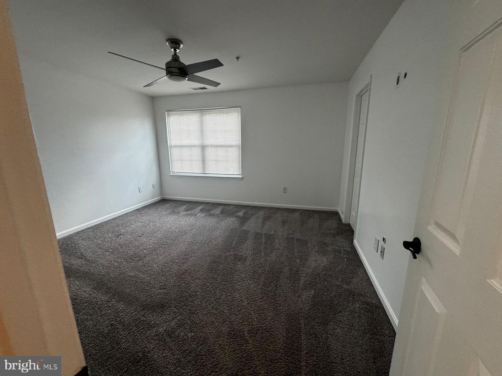 GREENSPRING OVERLOOK - Residential Lease