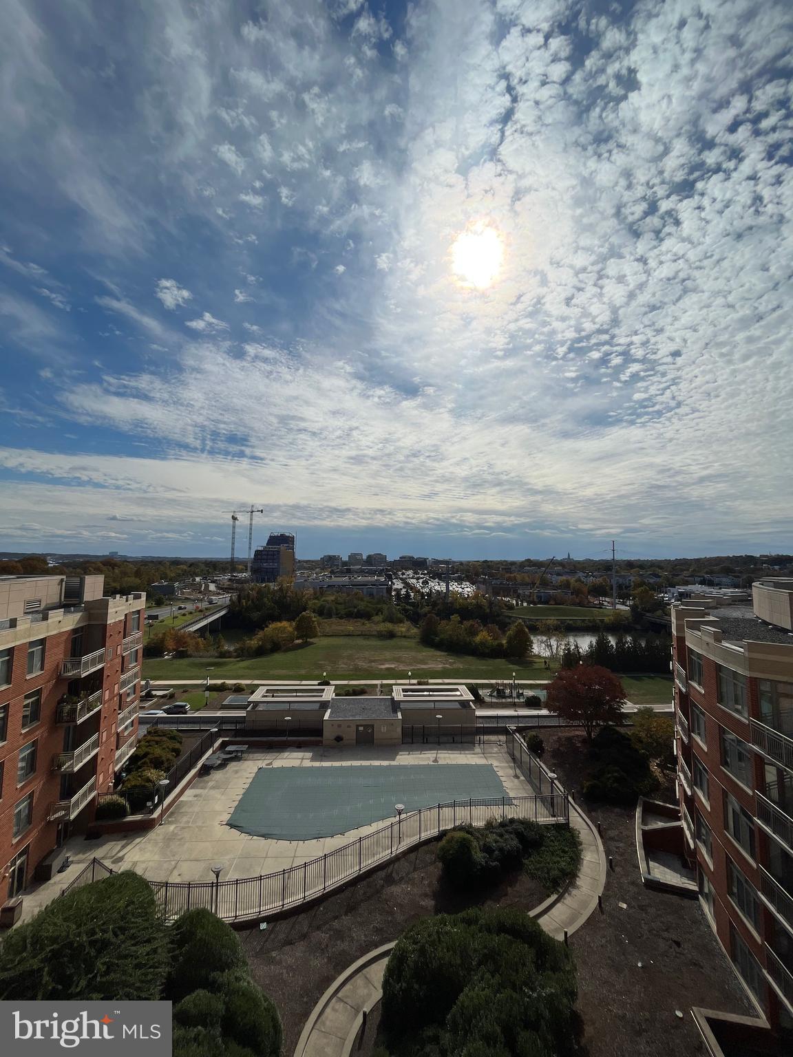 ECLIPSE ON CENTER PARK - Residential Lease