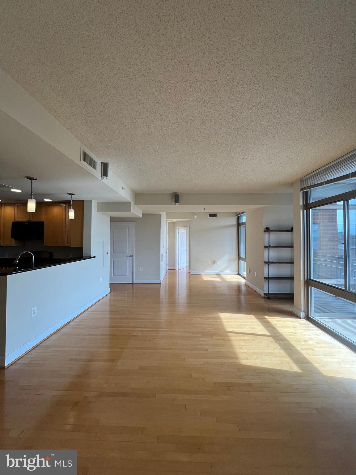 ECLIPSE ON CENTER PARK - Residential Lease