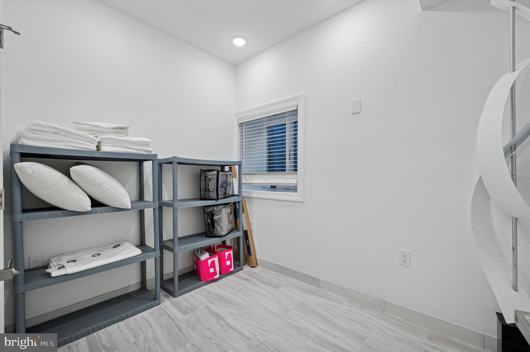 PHILADELPHIA - Residential