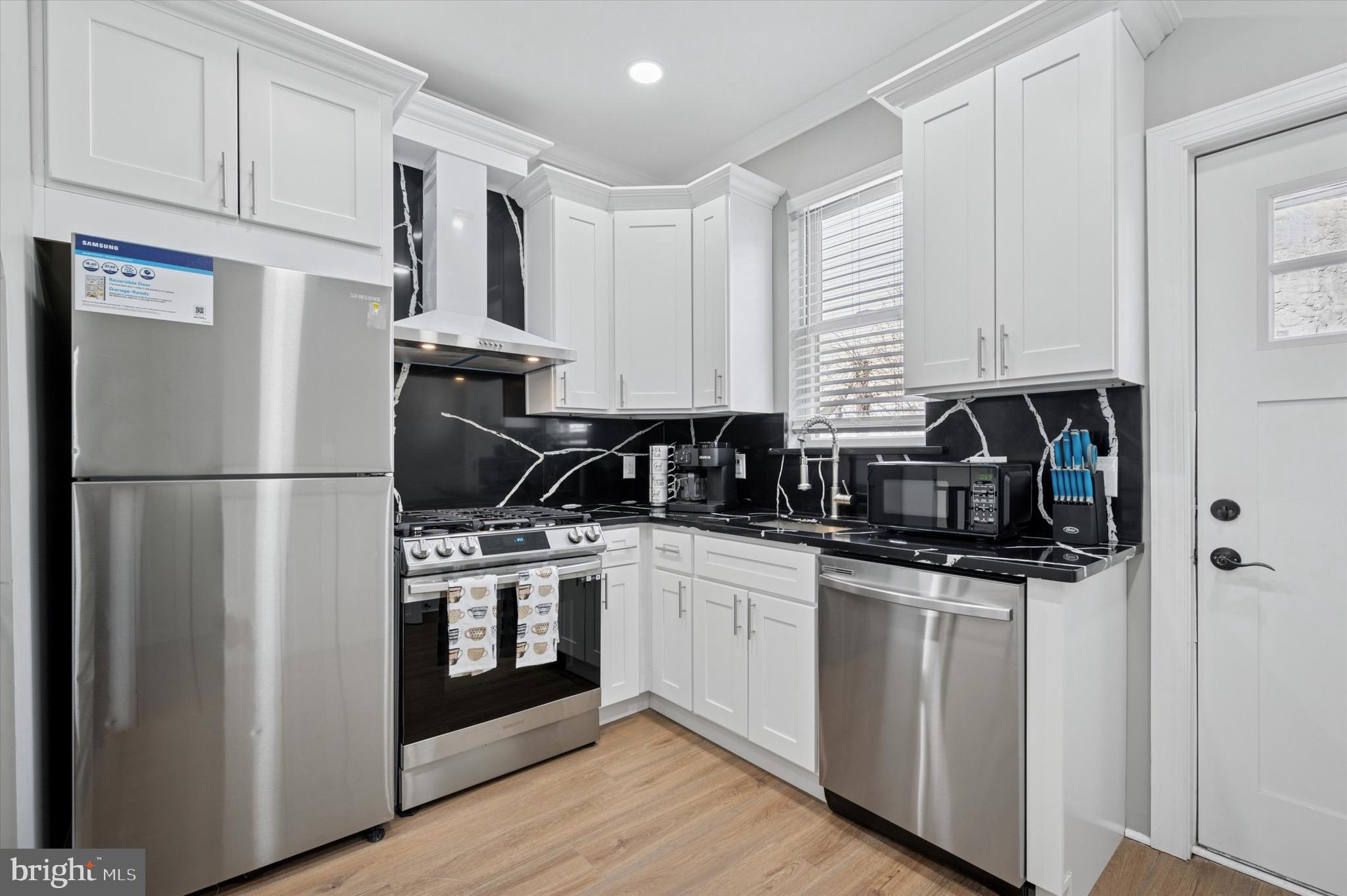 PHILADELPHIA - Residential