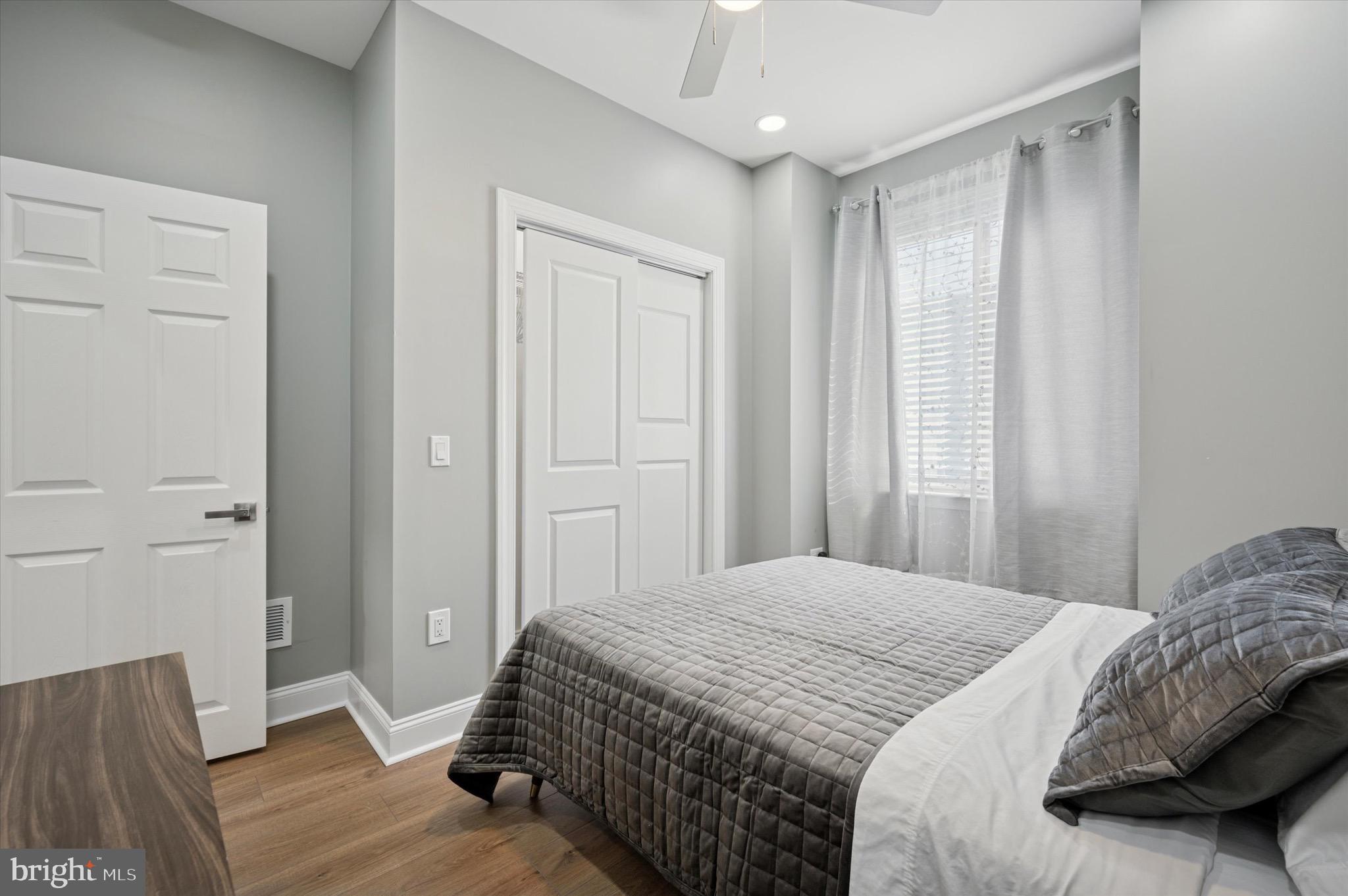 PHILADELPHIA - Residential