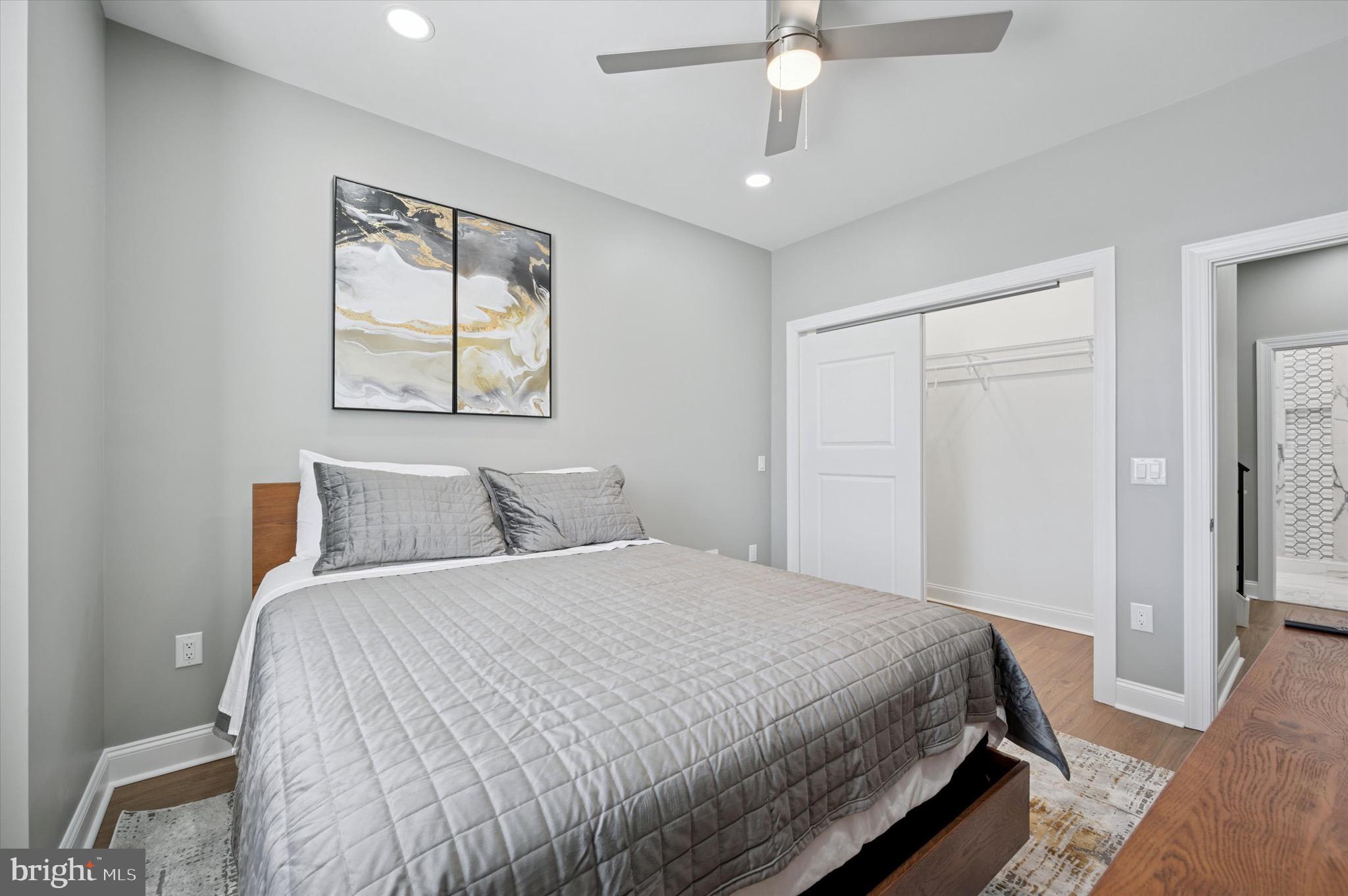 PHILADELPHIA - Residential