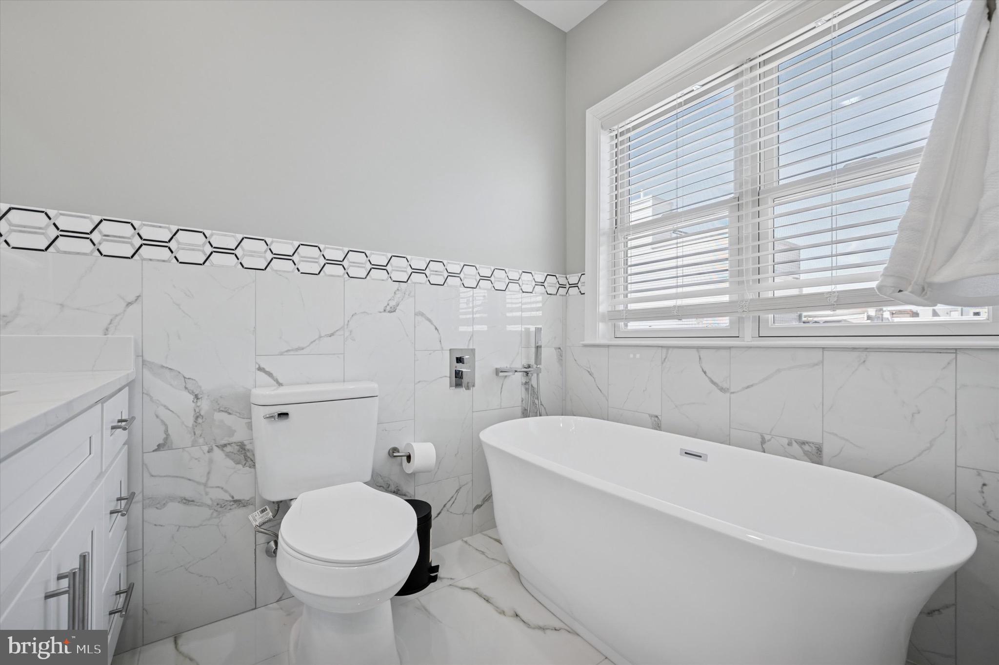 PHILADELPHIA - Residential