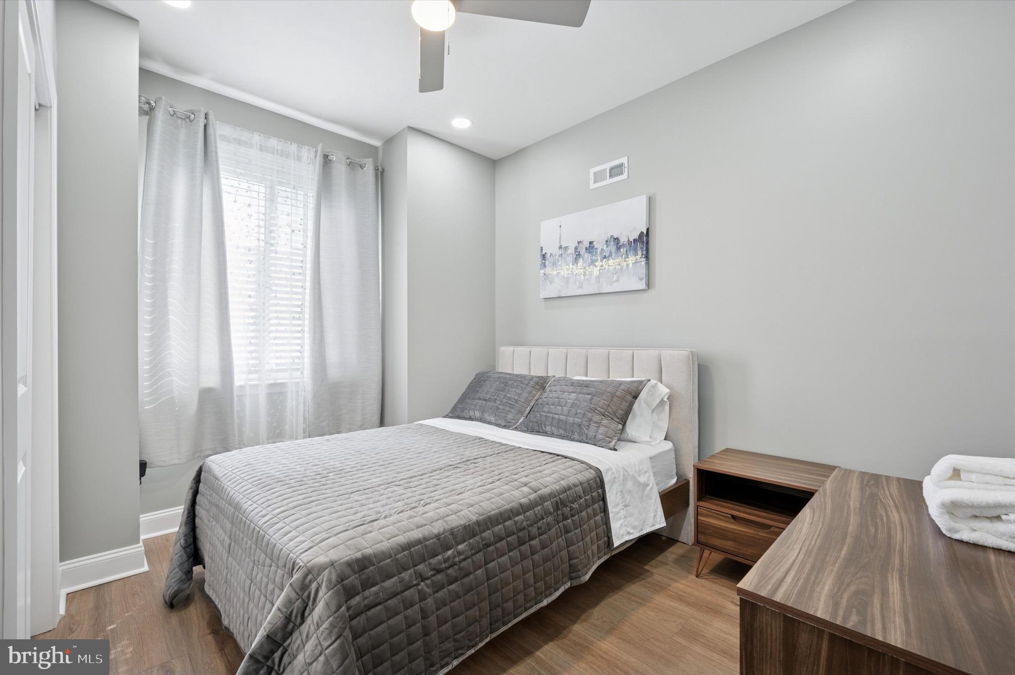 PHILADELPHIA - Residential