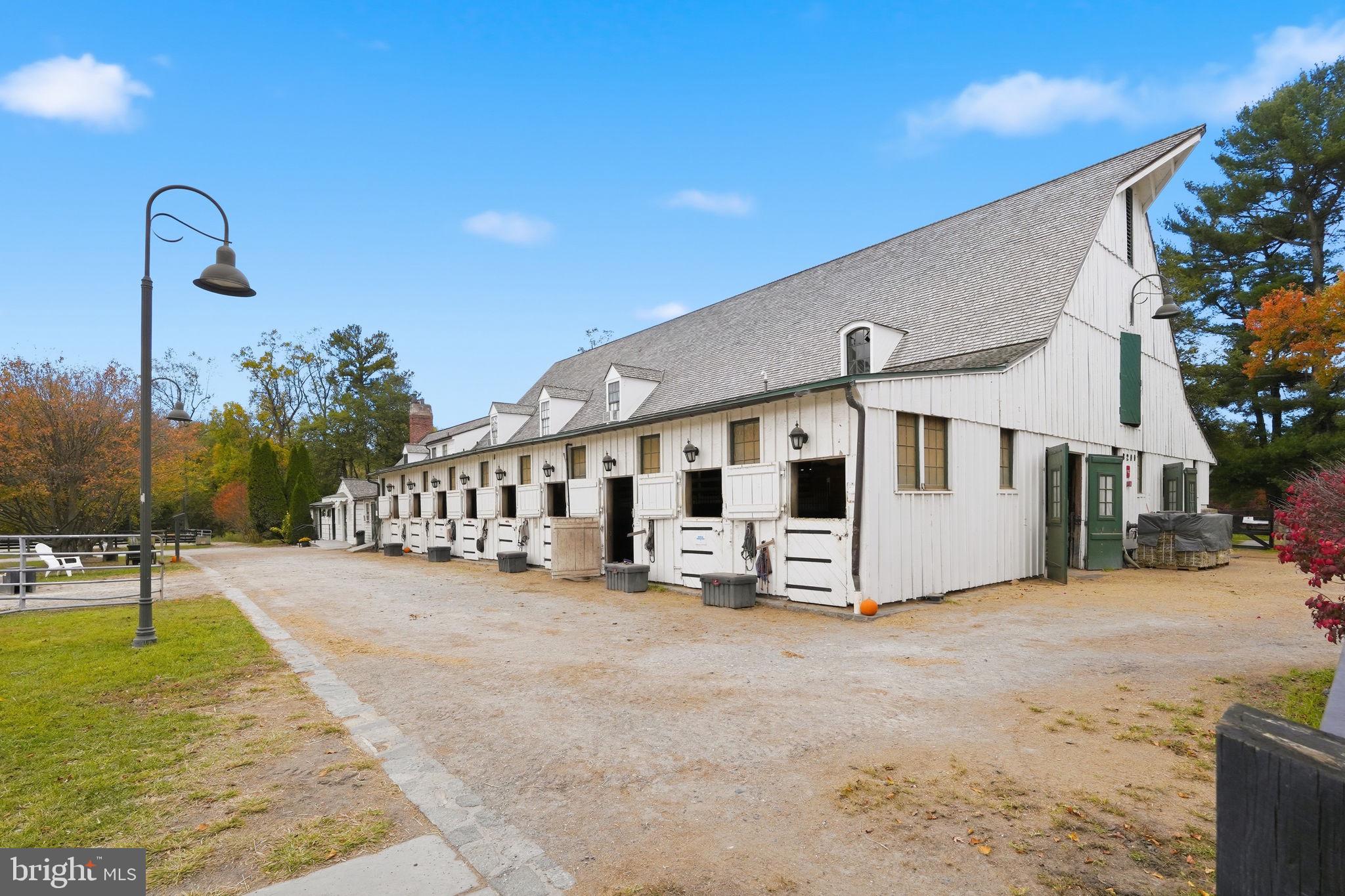 ROCK CREEK FOREST - Residential