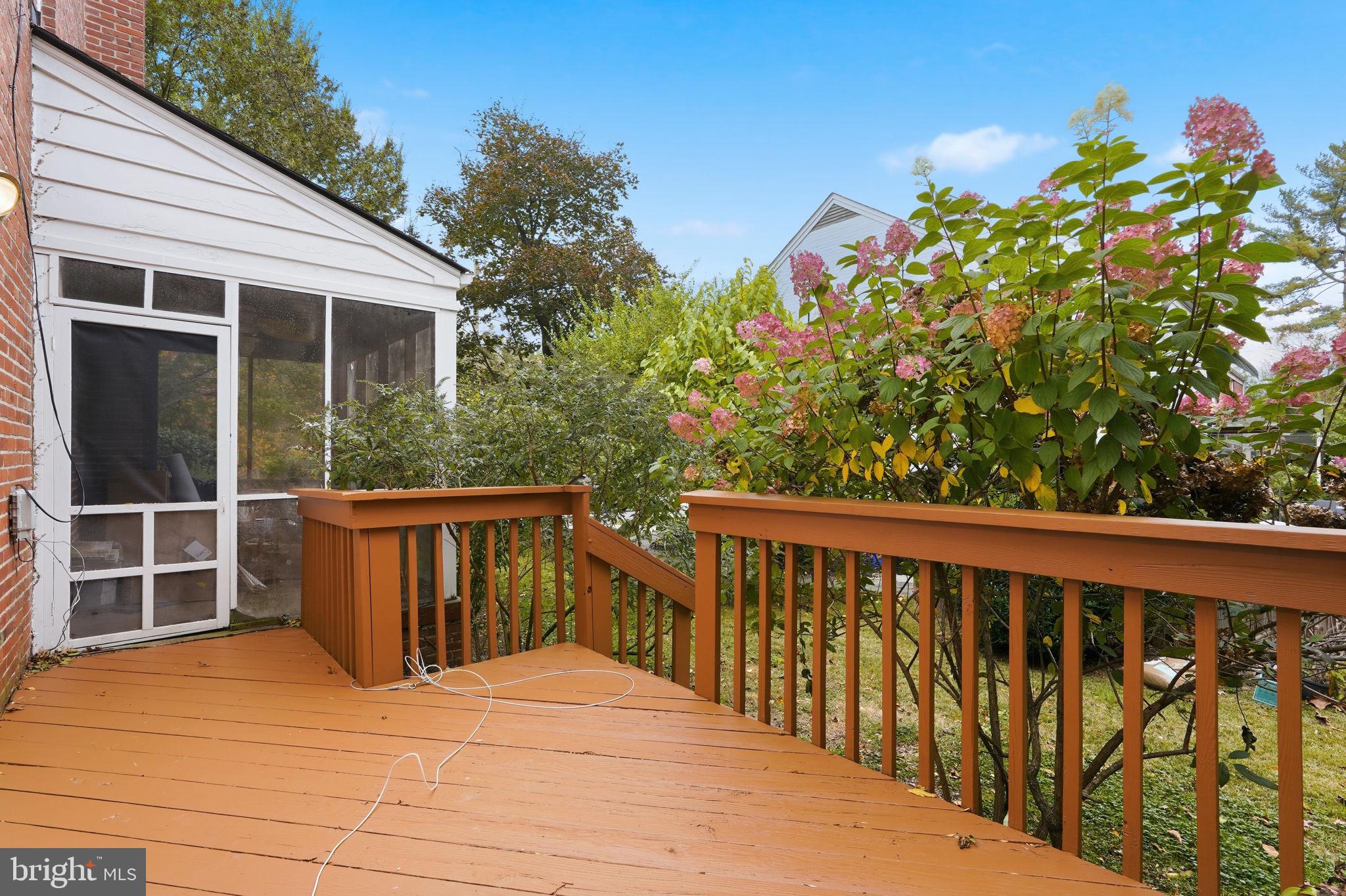 ROCK CREEK FOREST - Residential