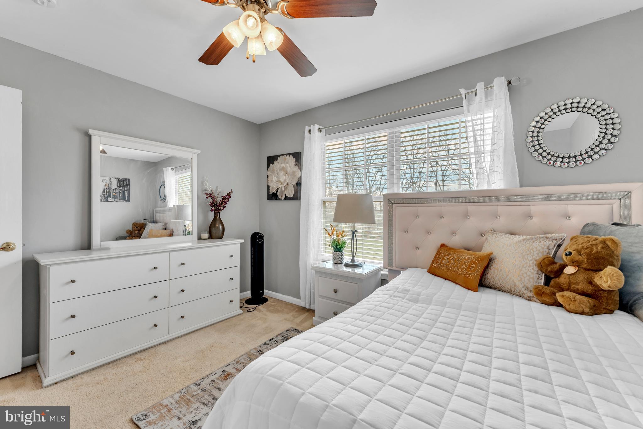 STONE MANOR - Residential