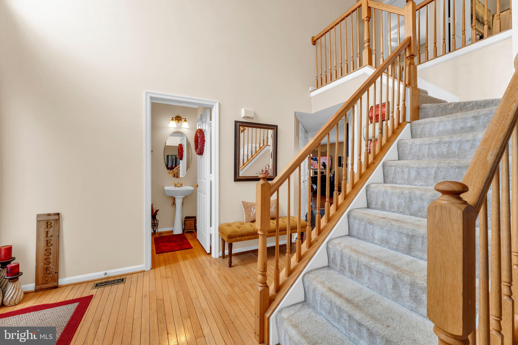 STONE MANOR - Residential