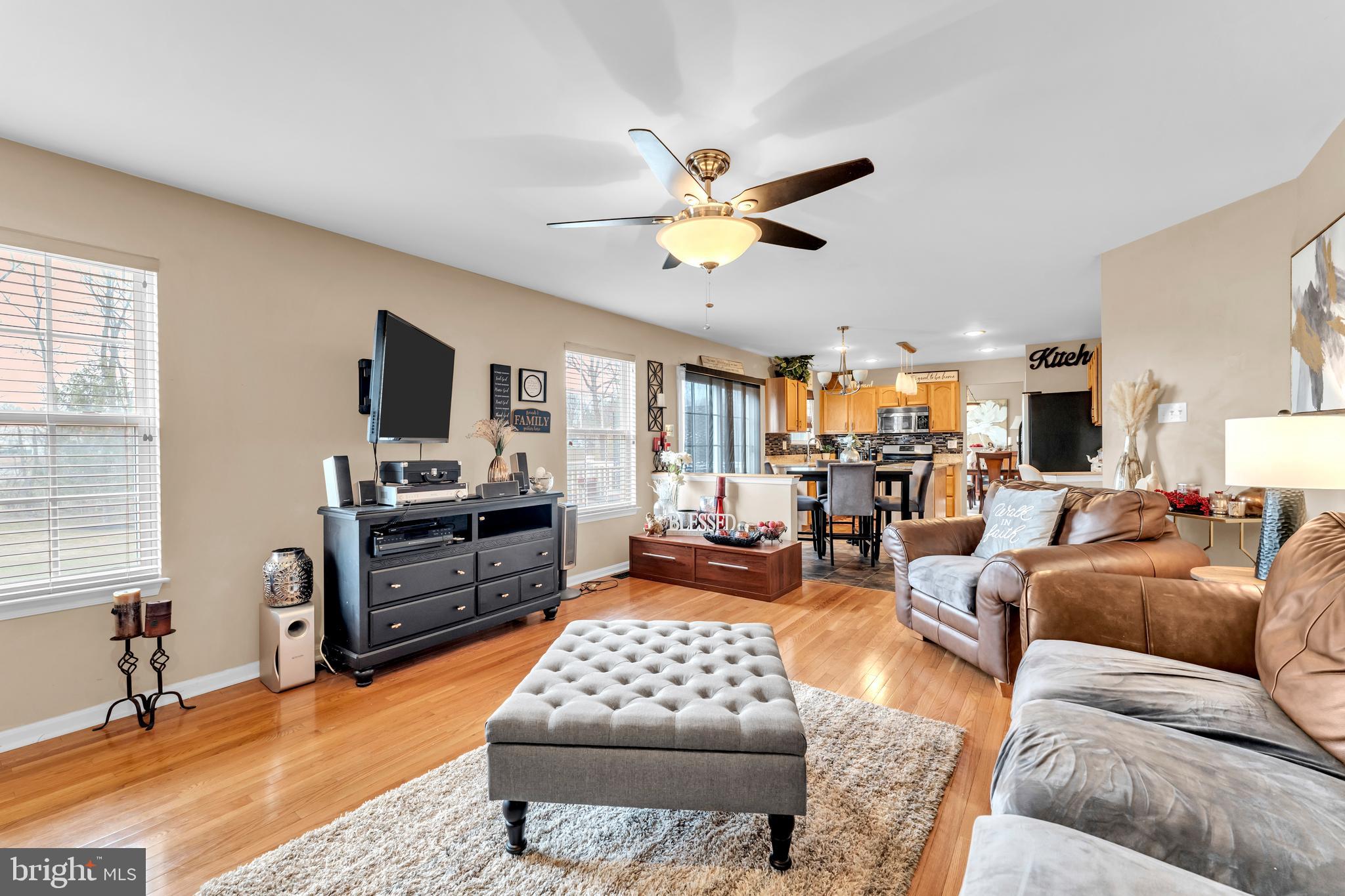 STONE MANOR - Residential