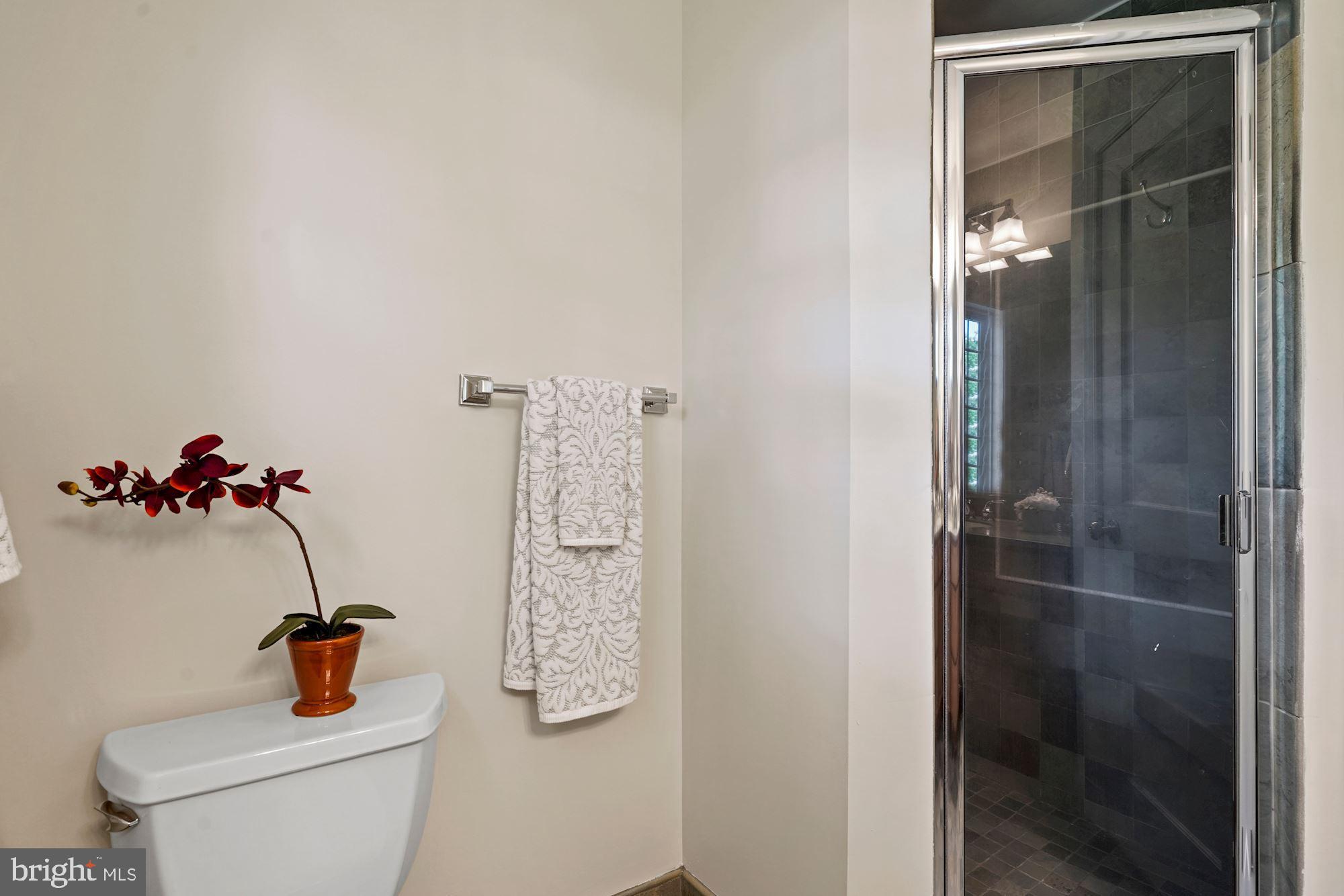 MILBURN TERRACE - Residential Lease