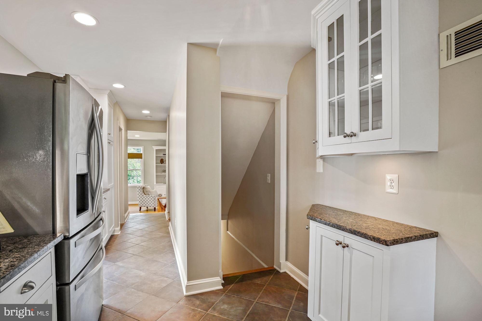 MILBURN TERRACE - Residential Lease