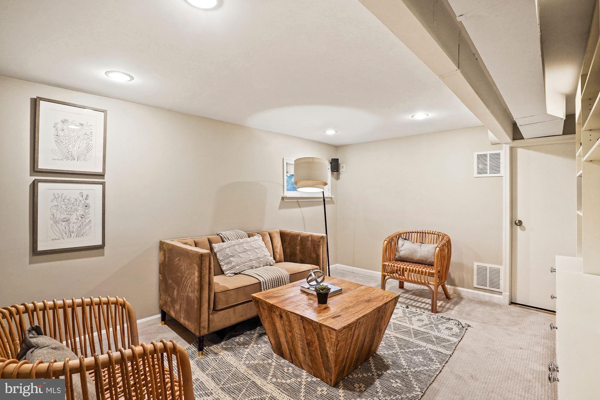 MILBURN TERRACE - Residential Lease