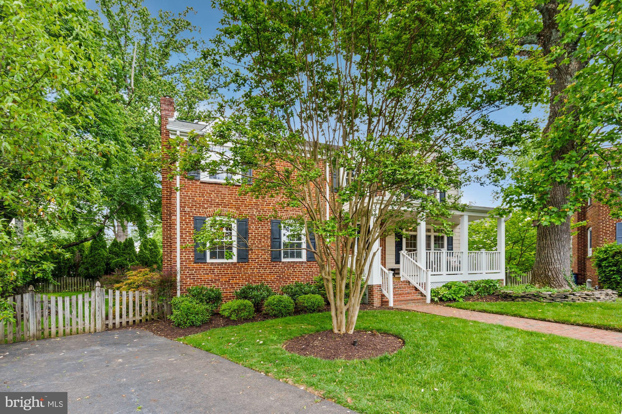 MILBURN TERRACE - Residential Lease