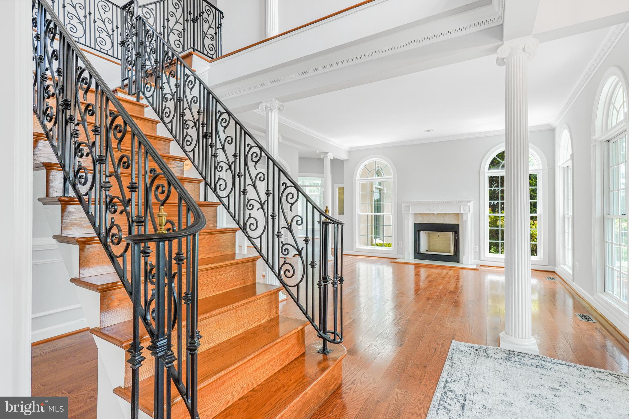 38140 WINSOME TRAIL LANE