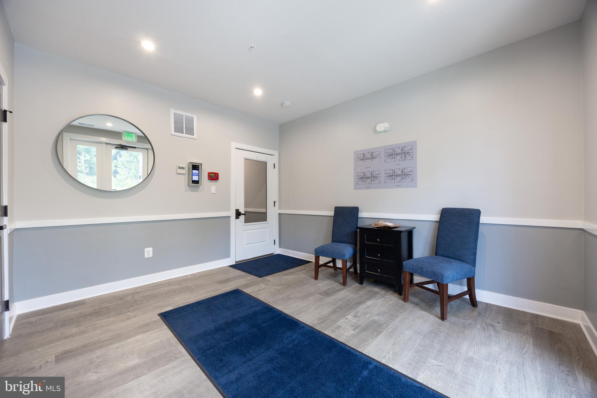 10421 RESORT ROAD L