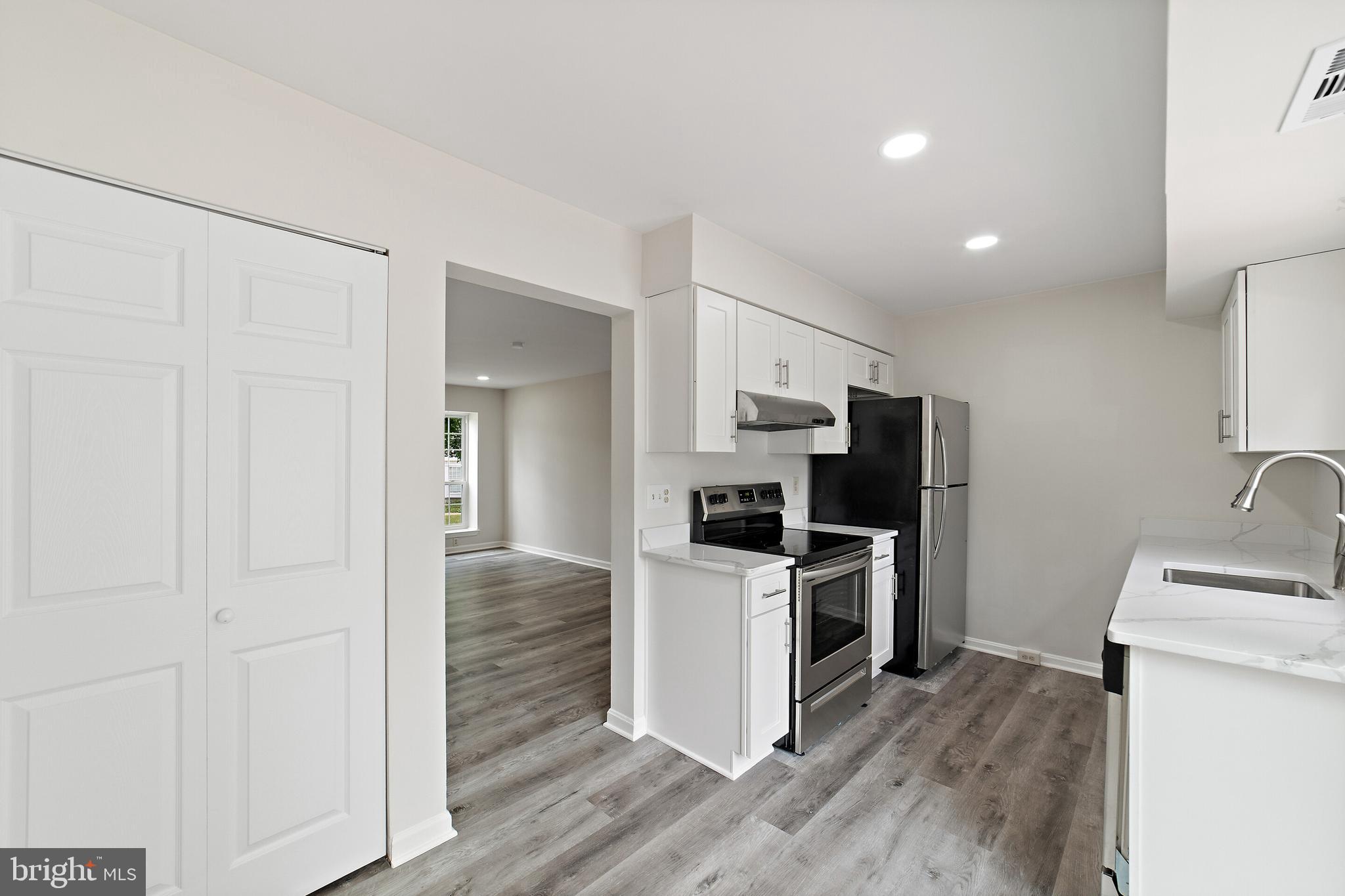 PROVIDENCE VILLAGE - Residential