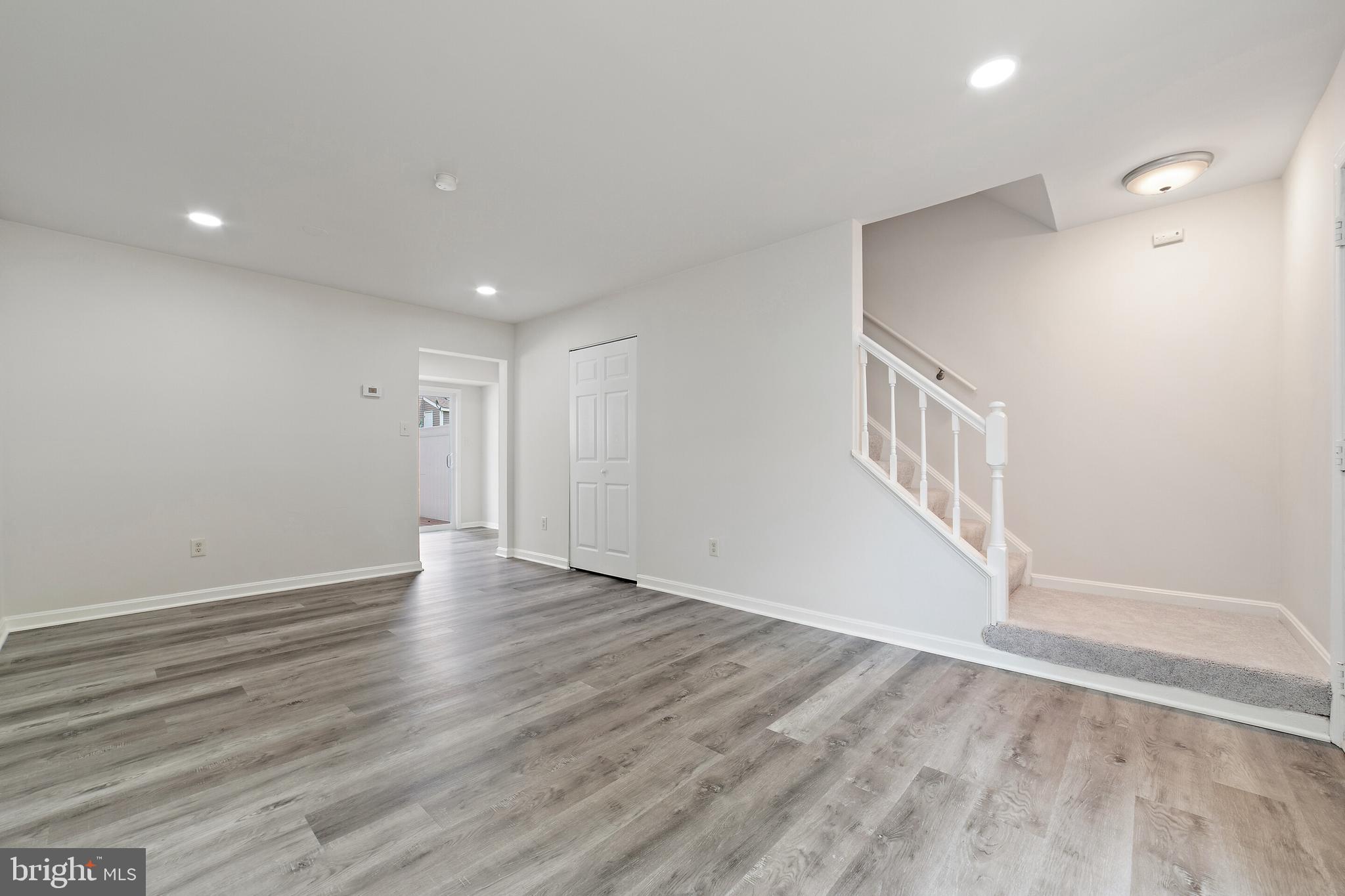 PROVIDENCE VILLAGE - Residential