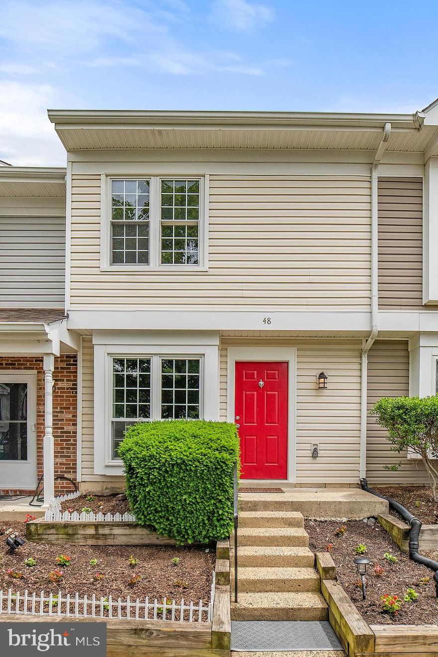 Great opportunity!! Fully renovated, quartz countertops, kitchen cabinets, stainless steel appliances, new carpet, recessed lighting,  ceramic tile in bathroom, fenced back yard with private deck. This wont last!! Conveniently located to RT 7 and RT 28.