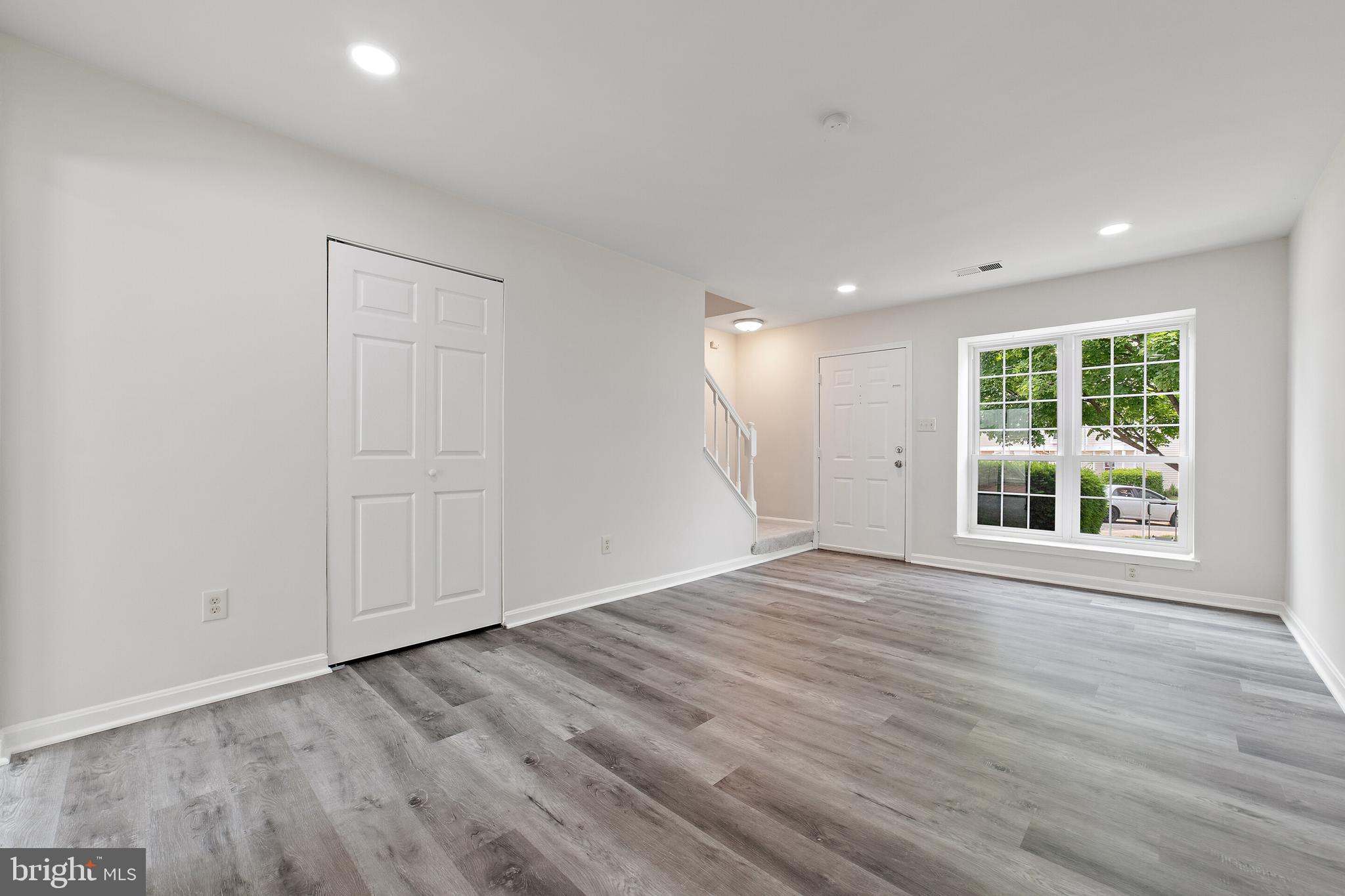 PROVIDENCE VILLAGE - Residential