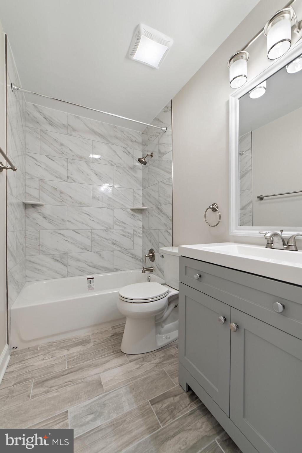 PROVIDENCE VILLAGE - Residential