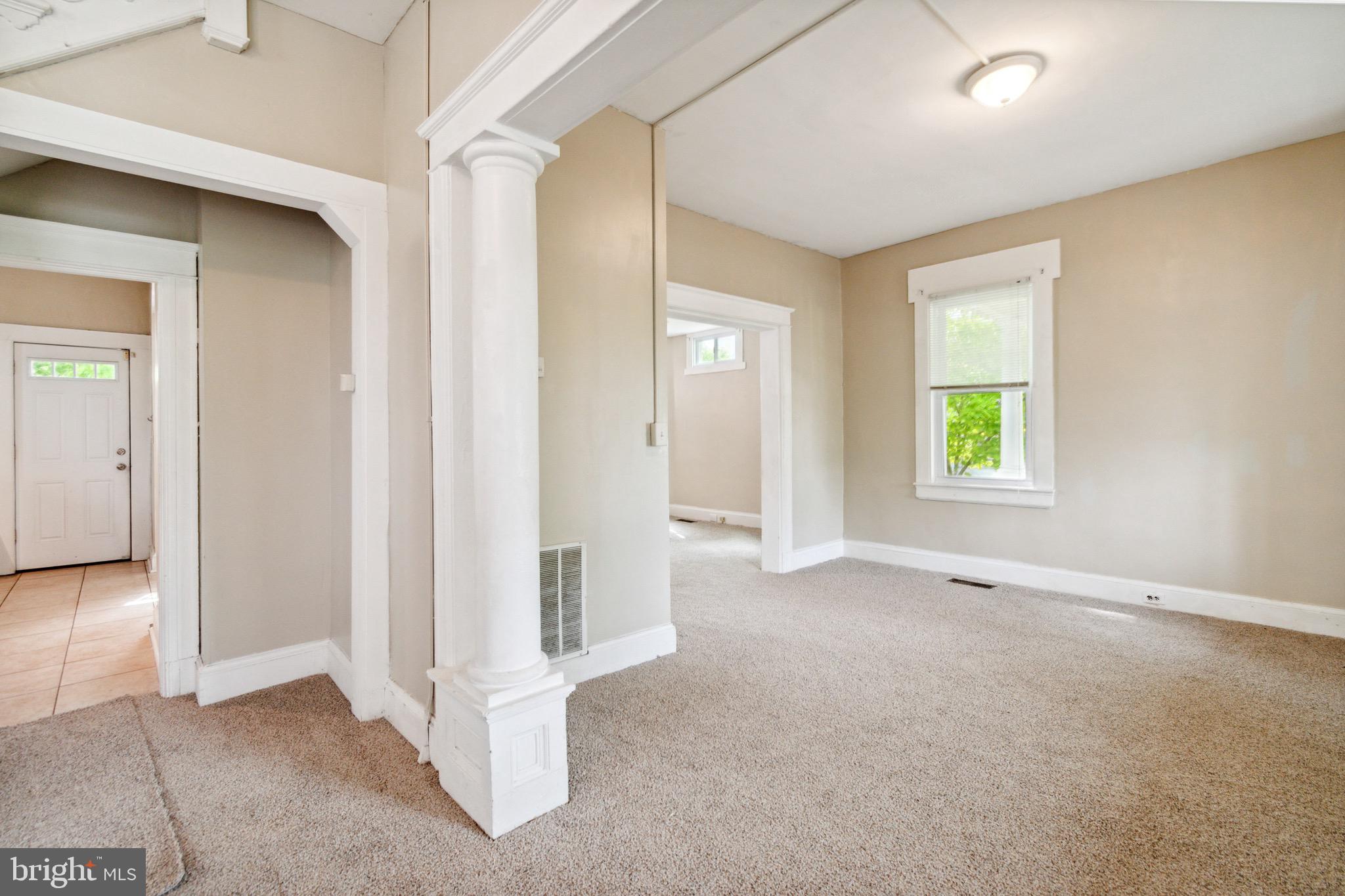 GARWYN OAKS - Residential