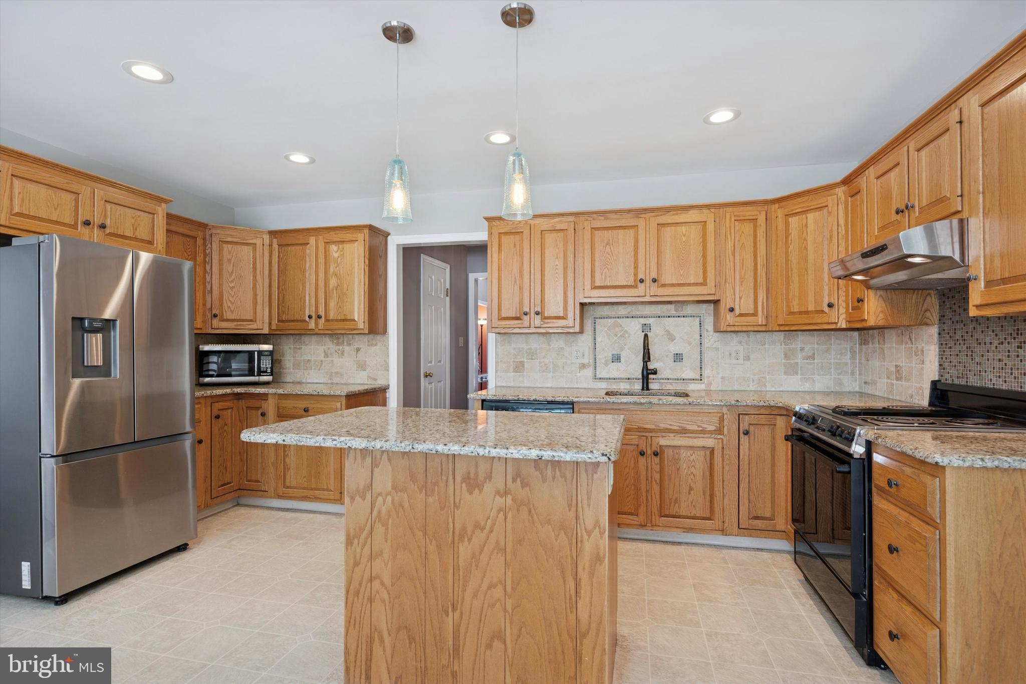 GRISTMILL RUN - Residential