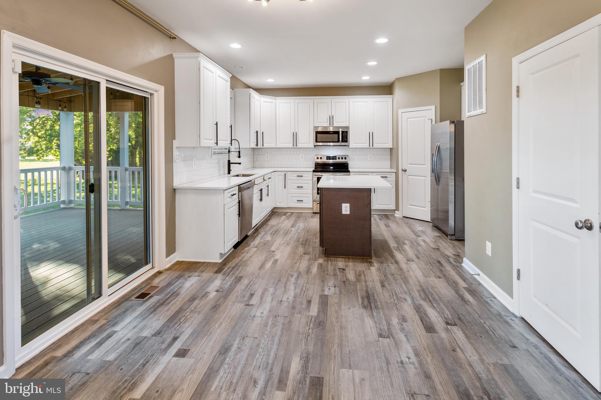 SHELLFIELD SHORES - Residential