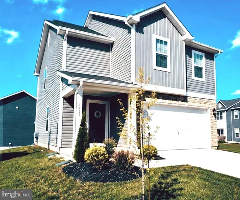 MLS: VAFV2041406