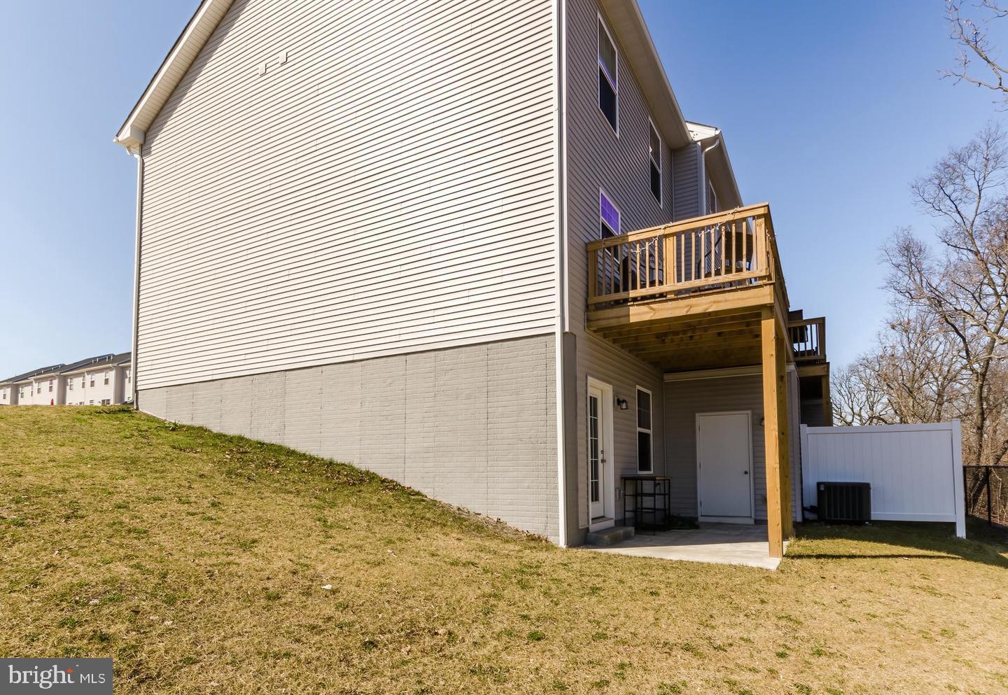 BRIDLE CREEK - Residential Lease