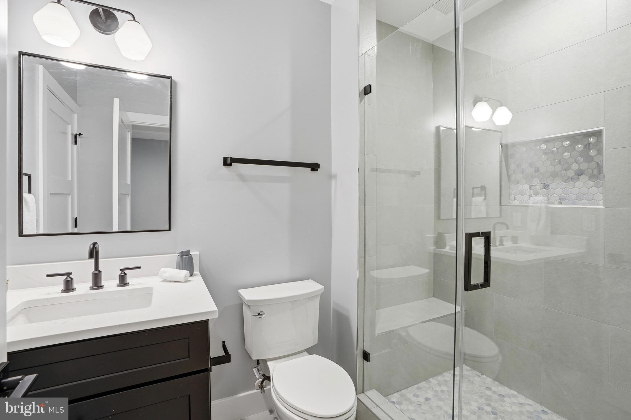 PIMMIT VIEW - Residential