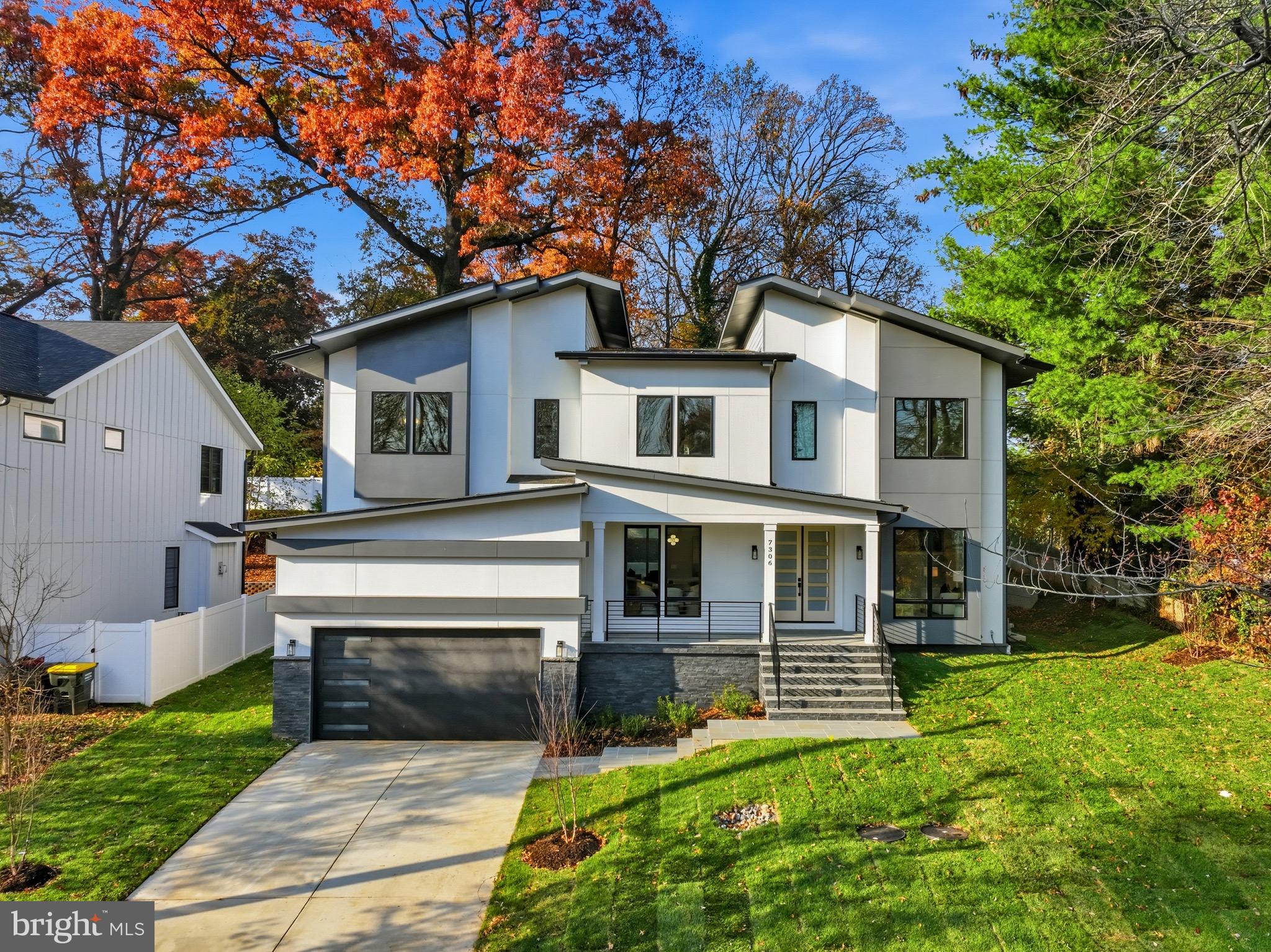 PIMMIT VIEW - Residential