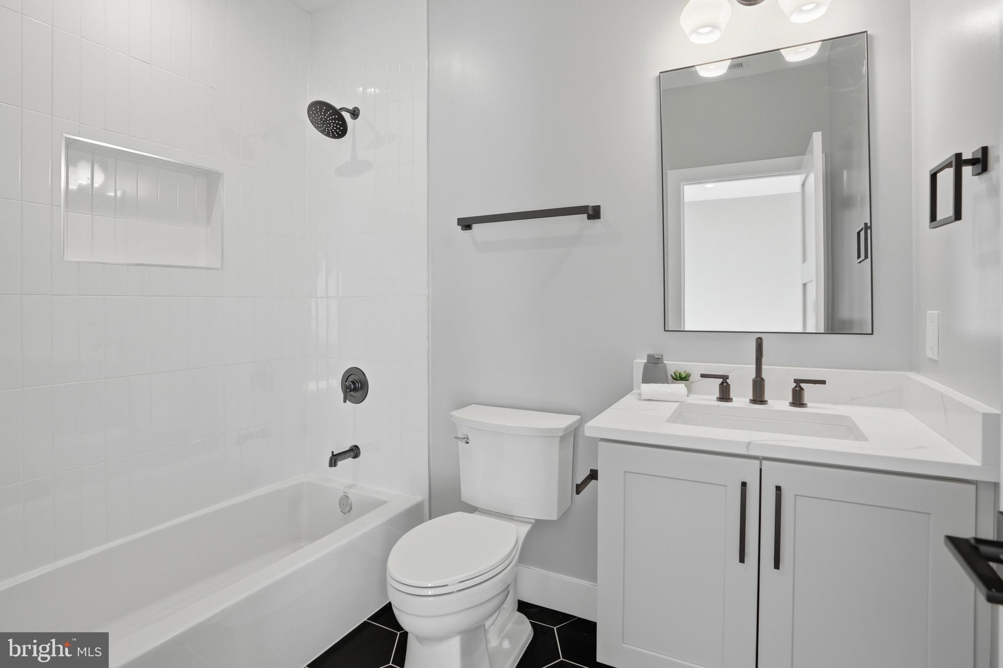 PIMMIT VIEW - Residential