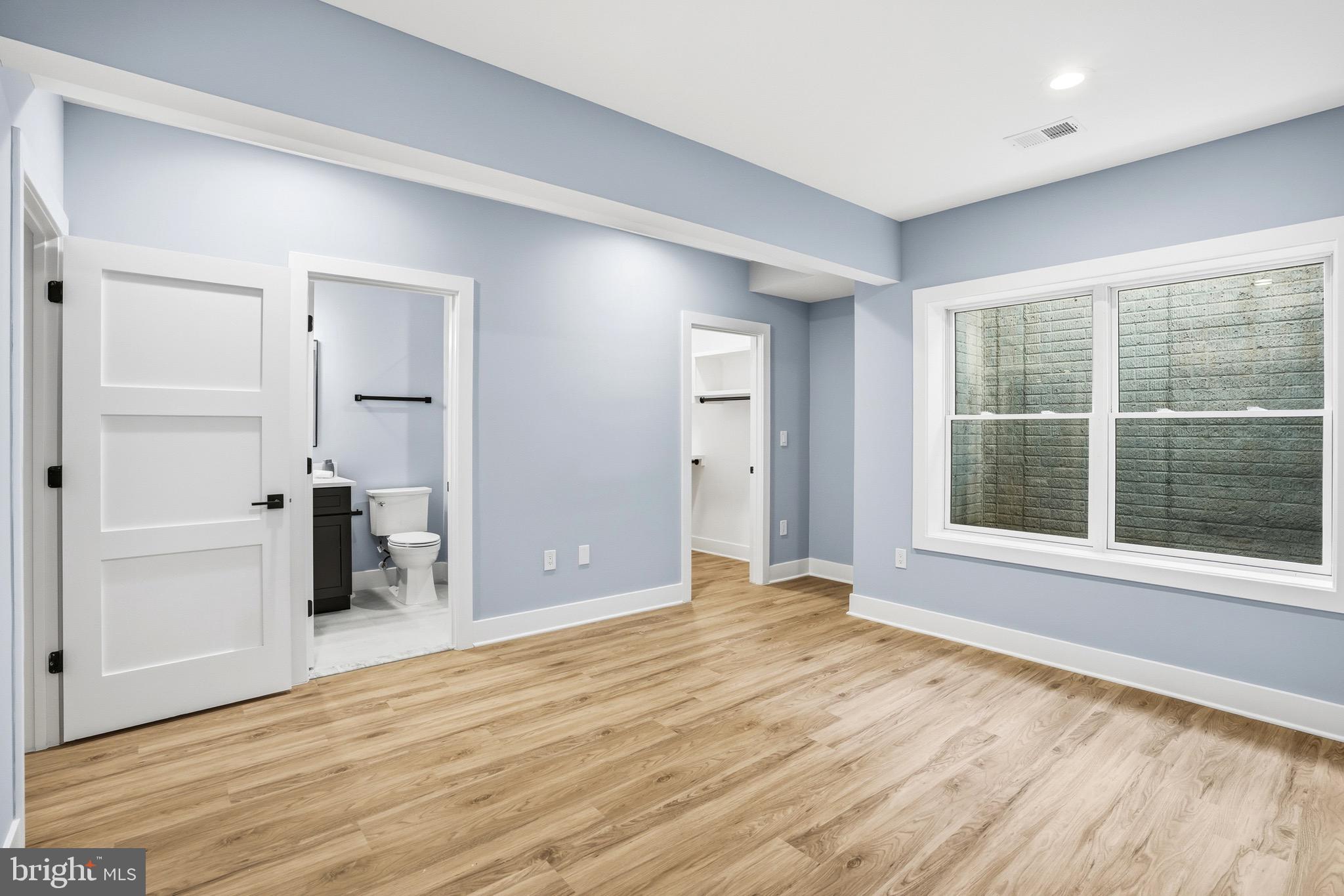 PIMMIT VIEW - Residential