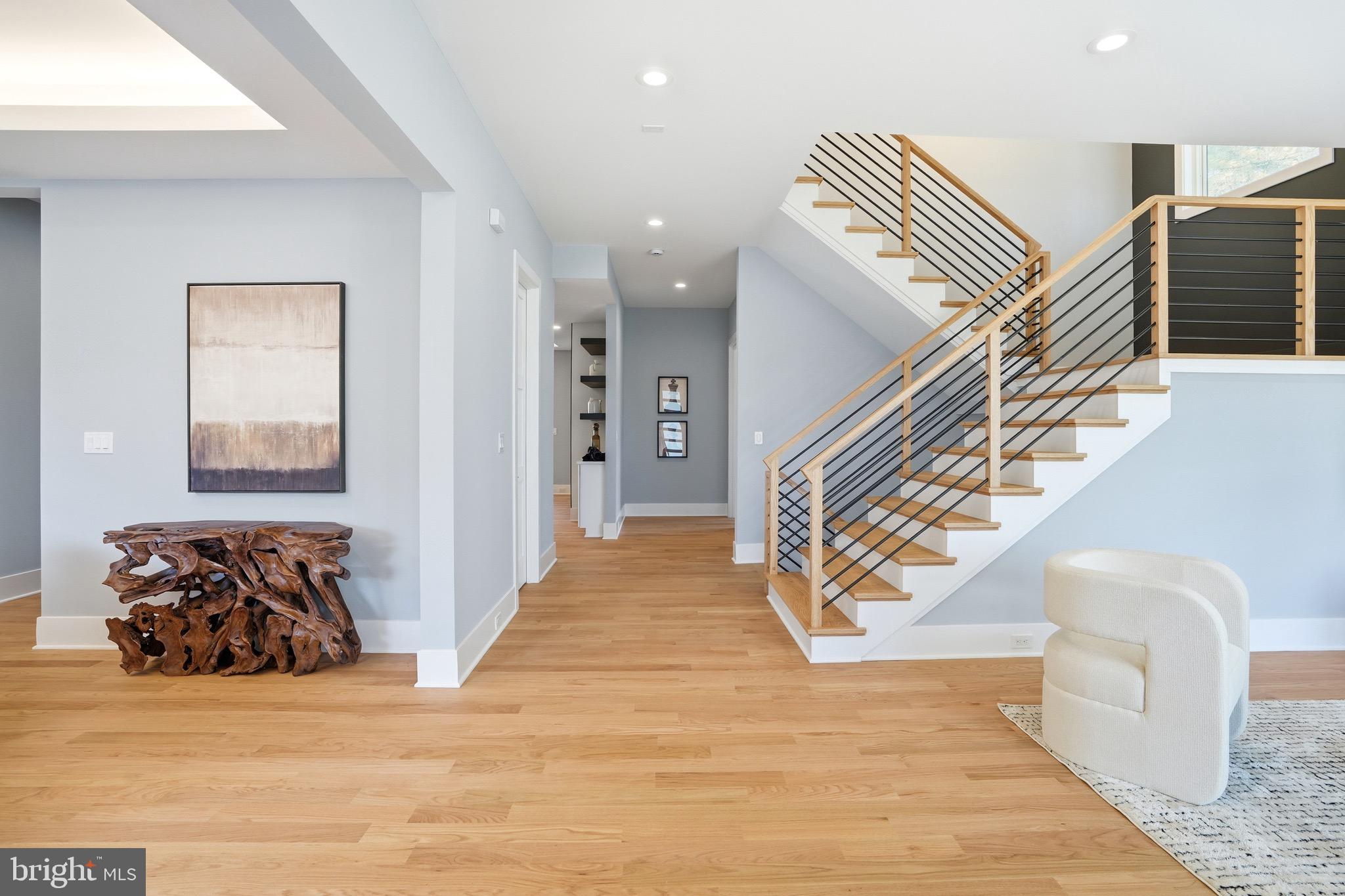 PIMMIT VIEW - Residential