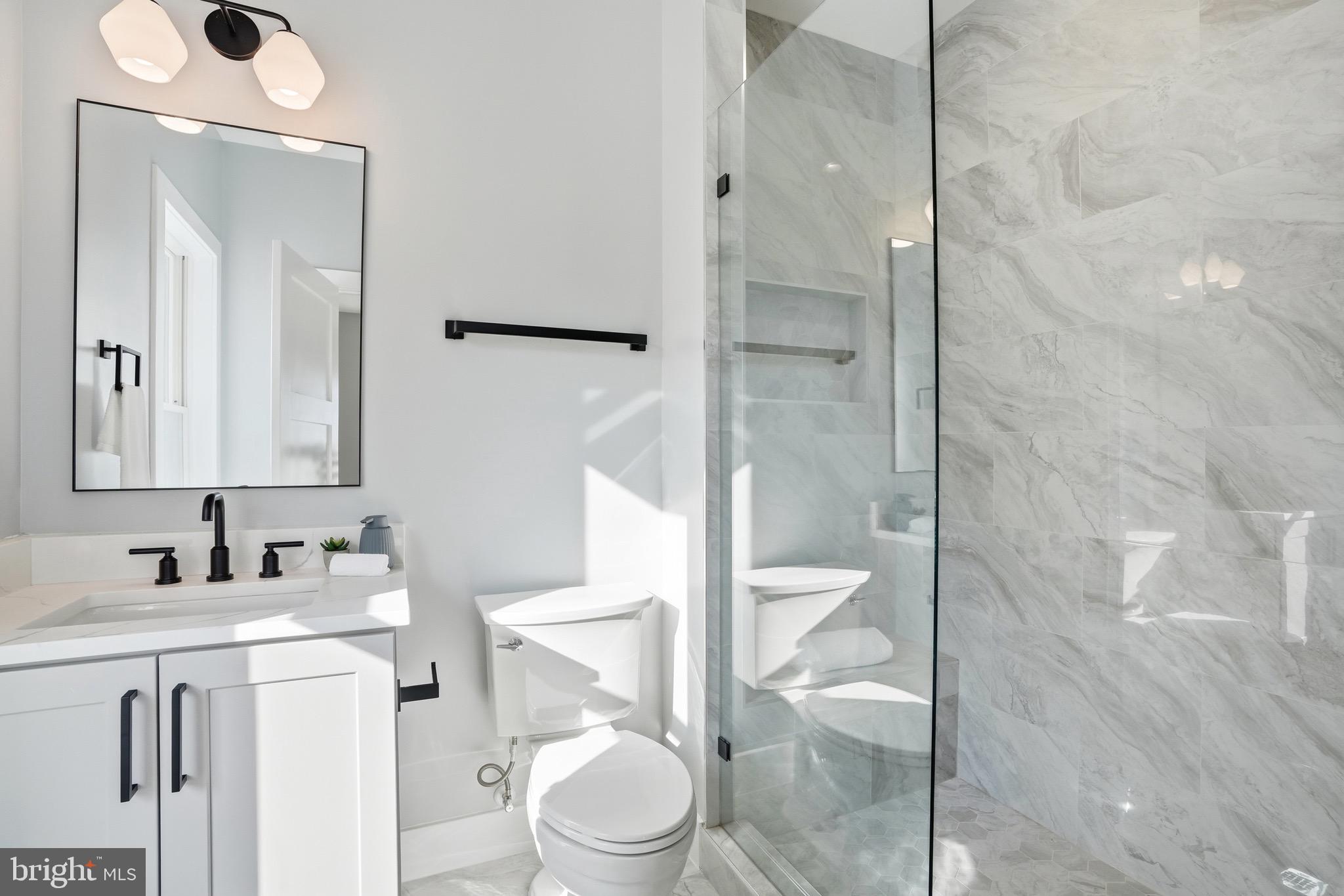 PIMMIT VIEW - Residential