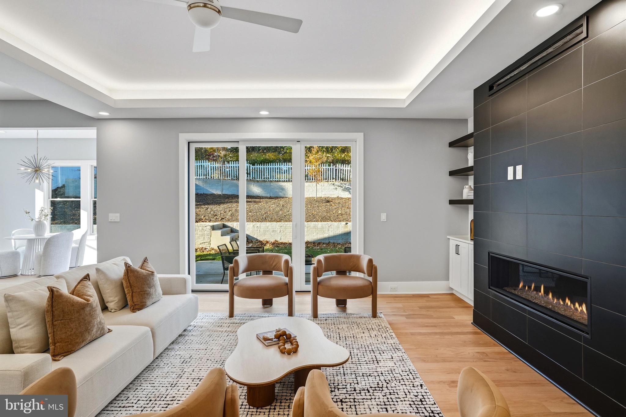 PIMMIT VIEW - Residential