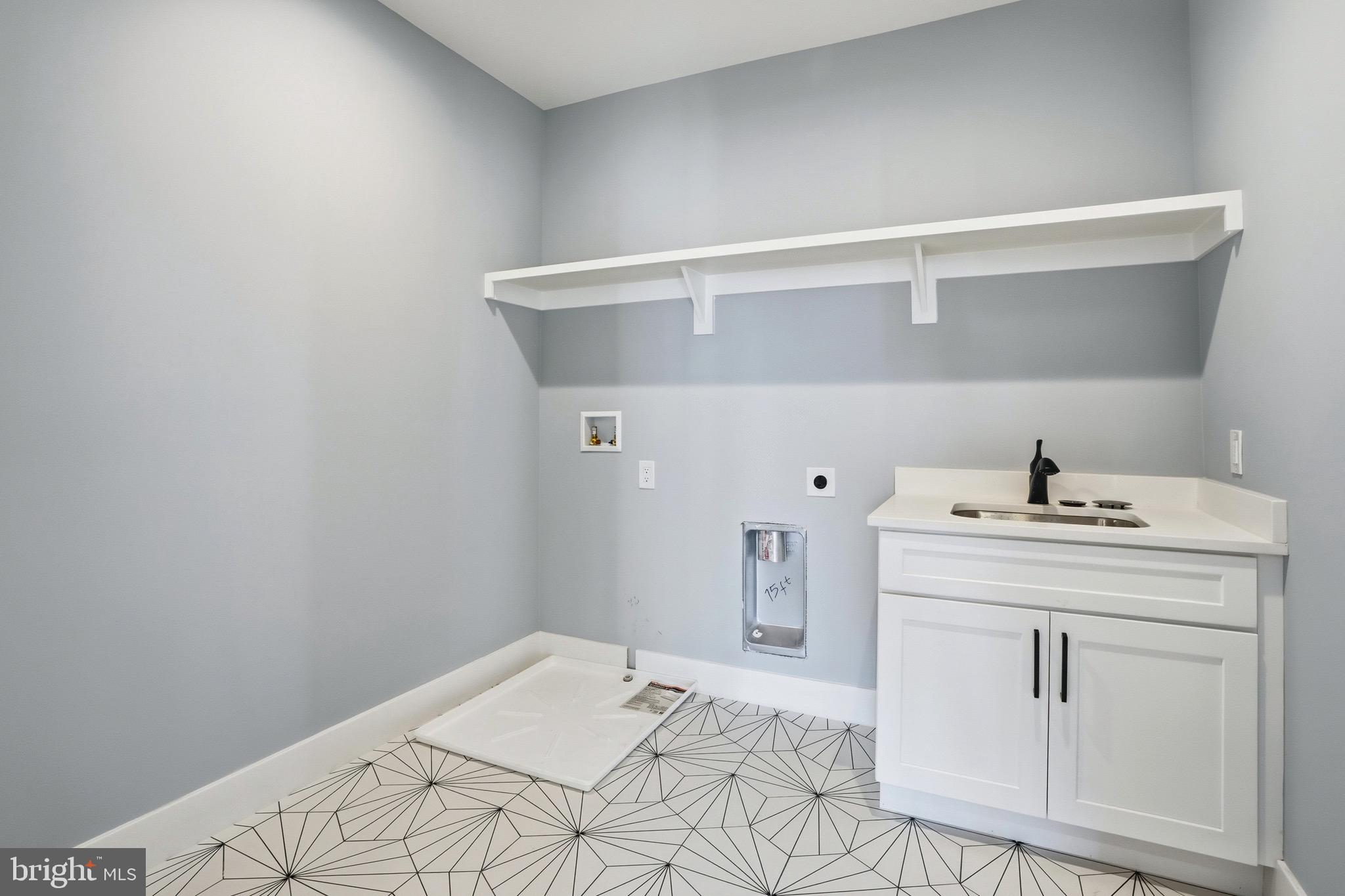 PIMMIT VIEW - Residential