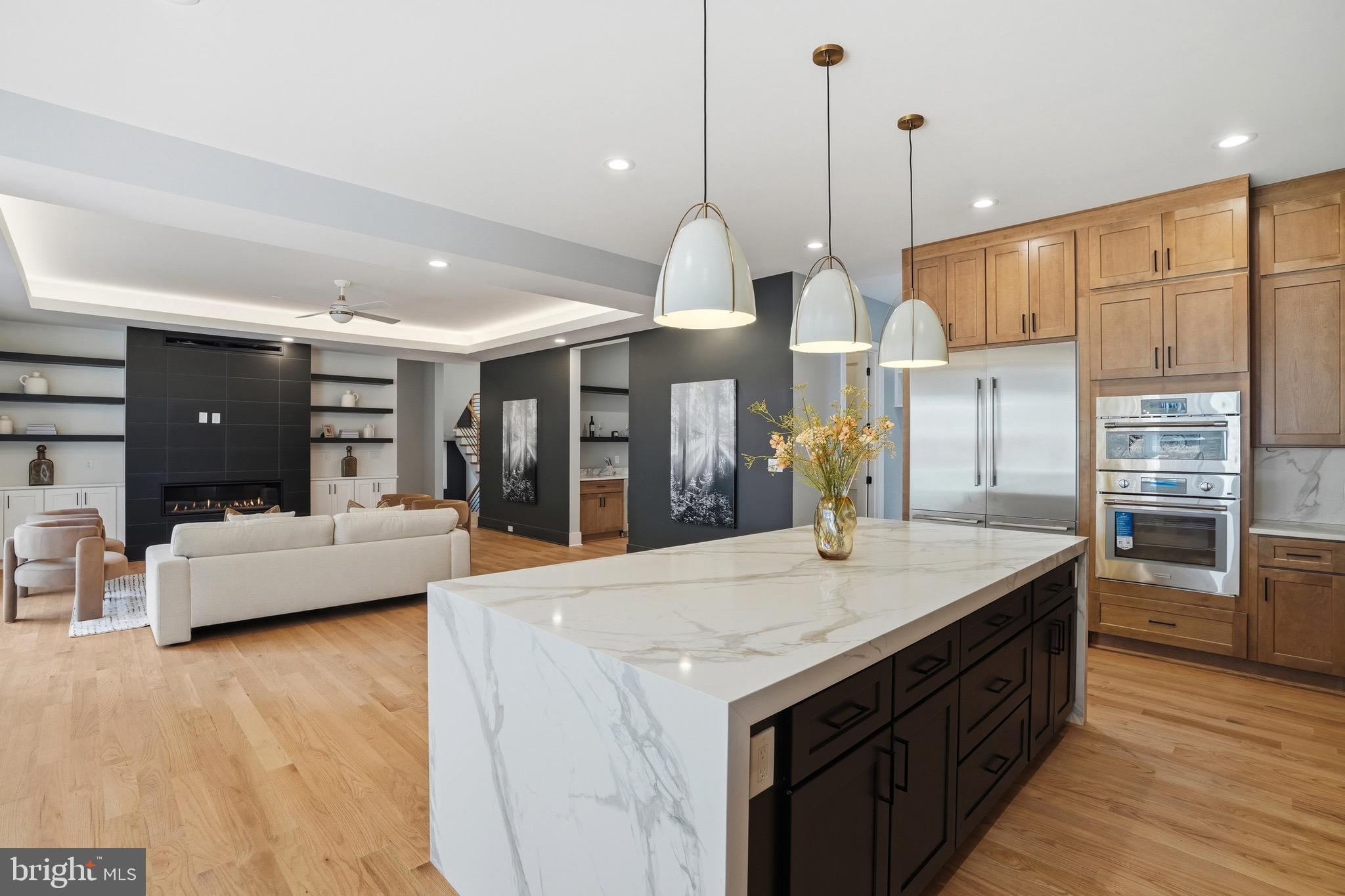 PIMMIT VIEW - Residential