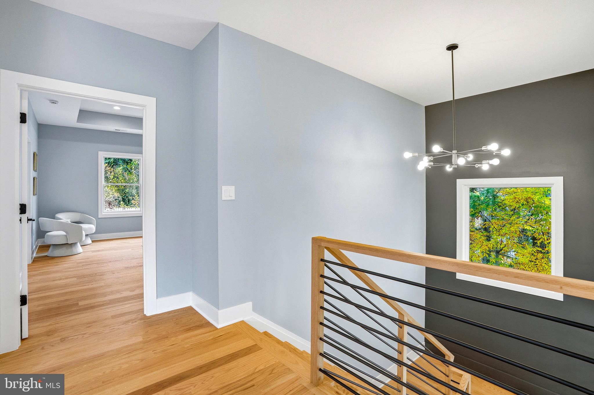 PIMMIT VIEW - Residential