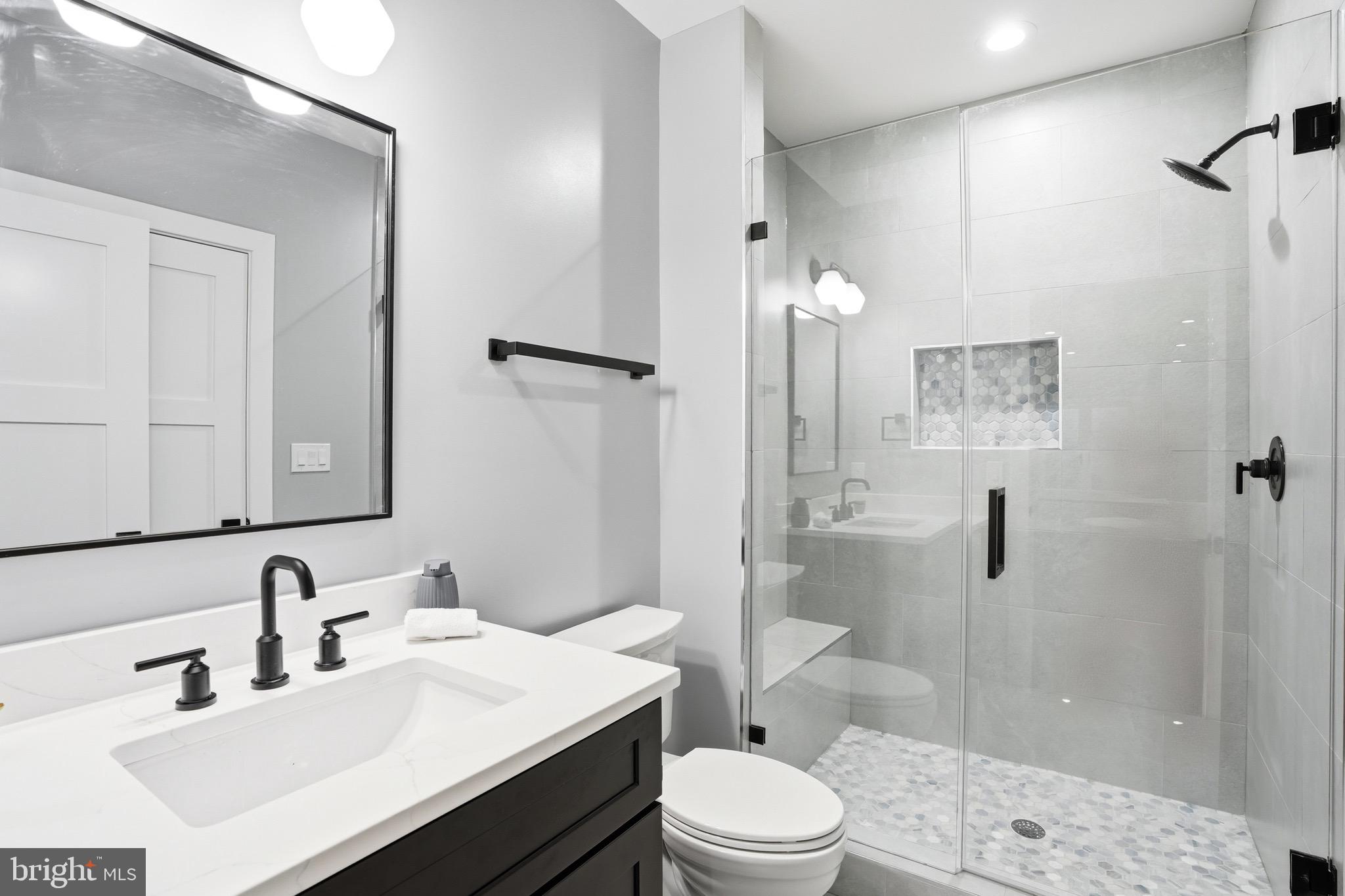 PIMMIT VIEW - Residential