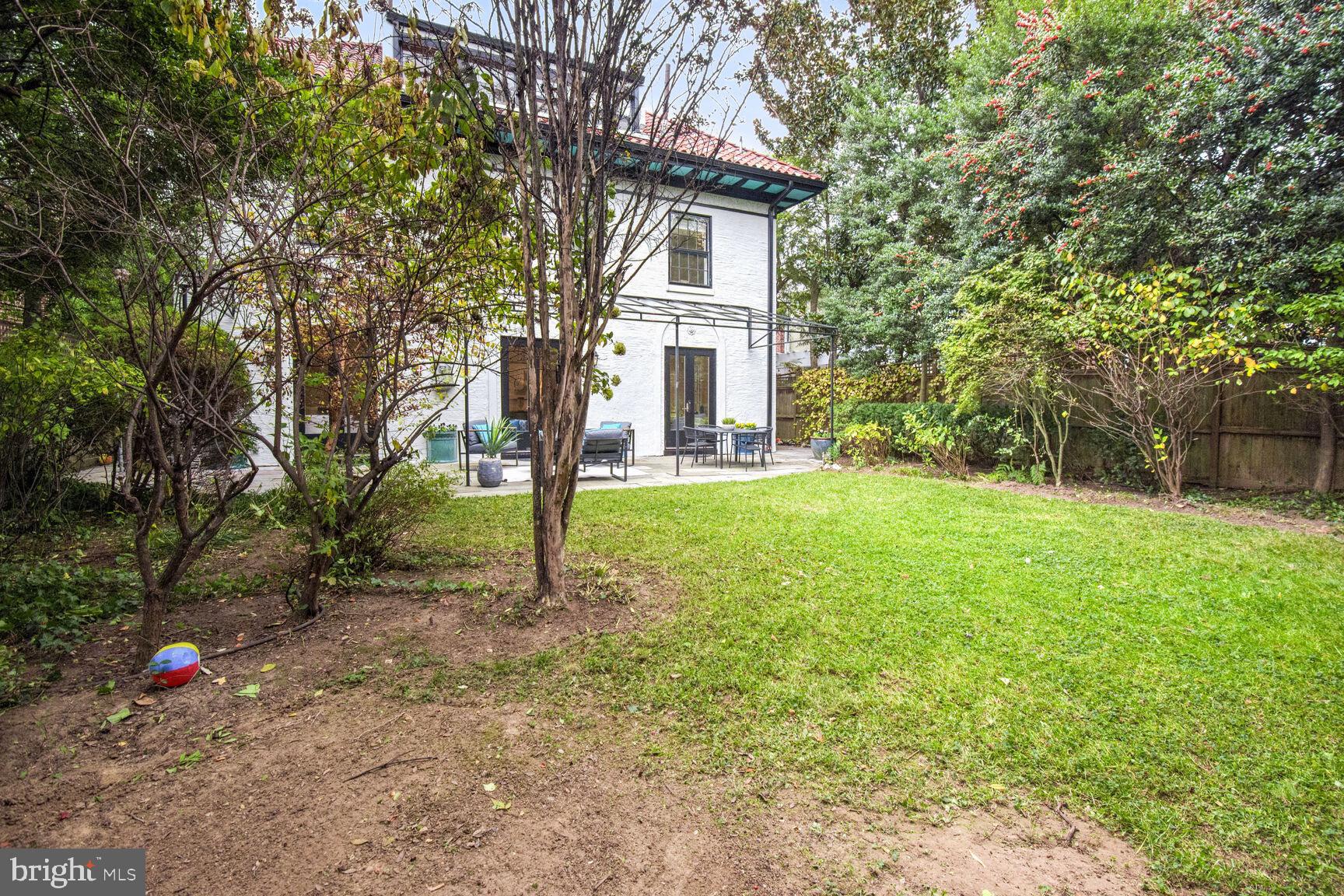 MASSACHUSETTS AVENUE HEIGHTS - Residential