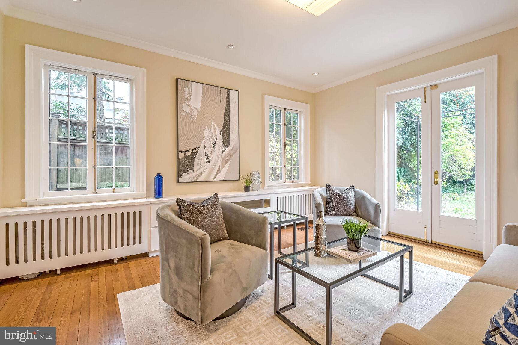 MASSACHUSETTS AVENUE HEIGHTS - Residential