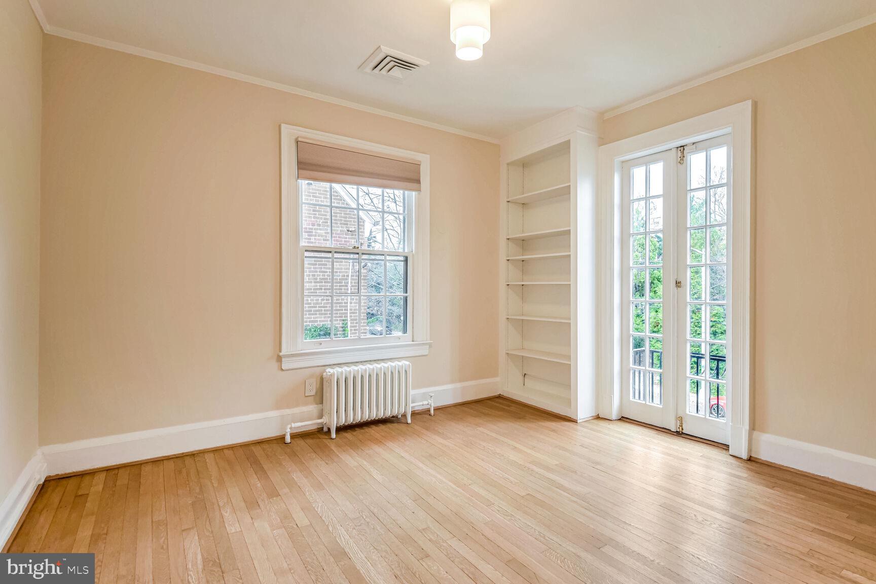 MASSACHUSETTS AVENUE HEIGHTS - Residential
