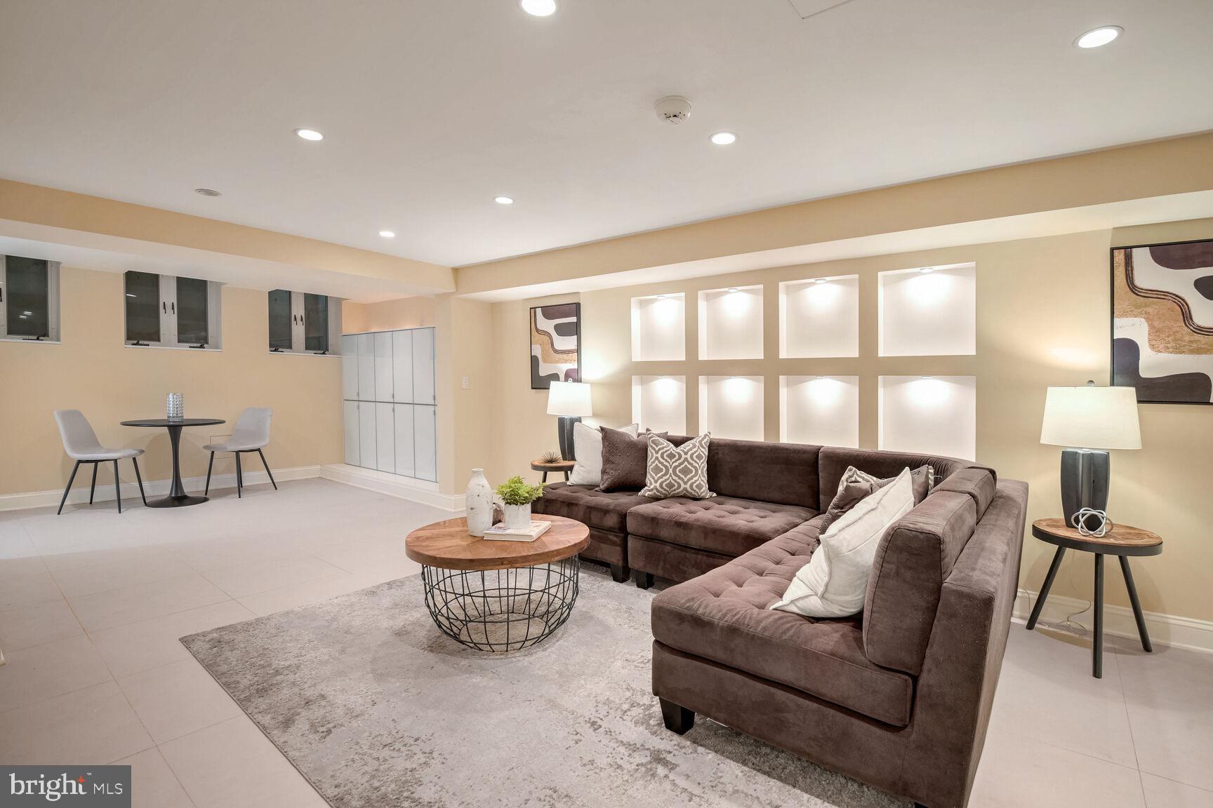 MASSACHUSETTS AVENUE HEIGHTS - Residential